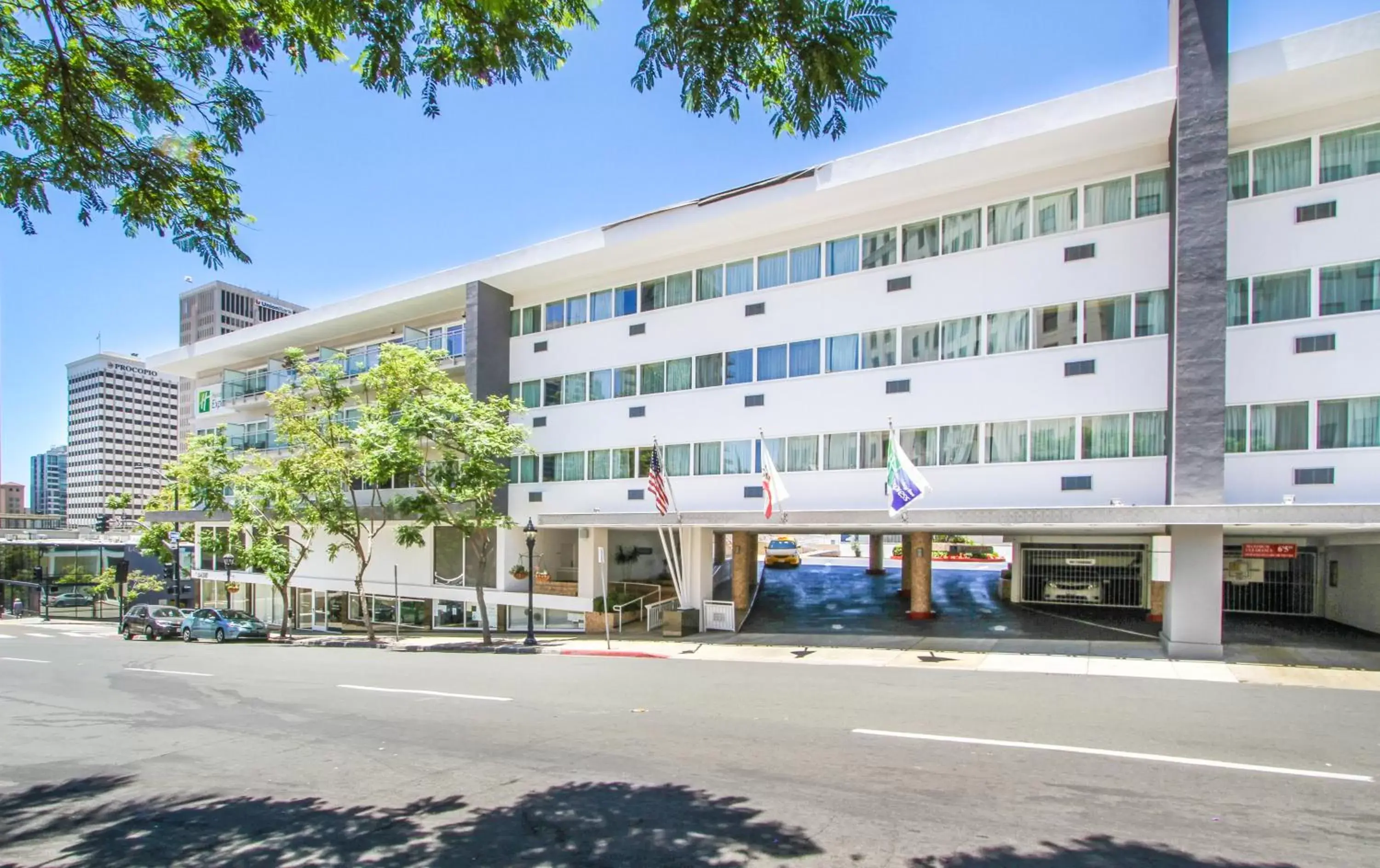 Property Building in Holiday Inn Express - Downtown San Diego, an IHG Hotel