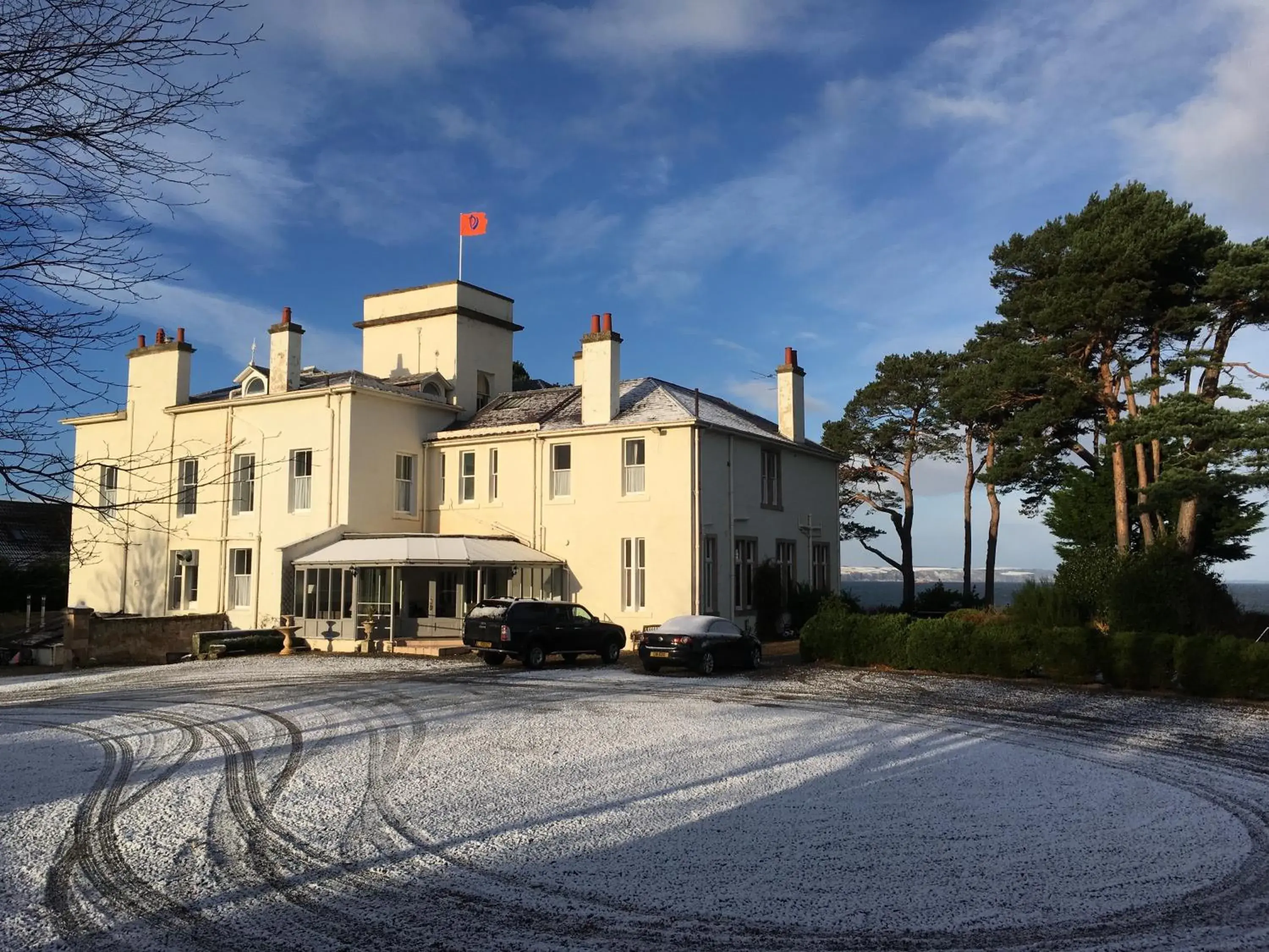 Property Building in Invernairne Guest House