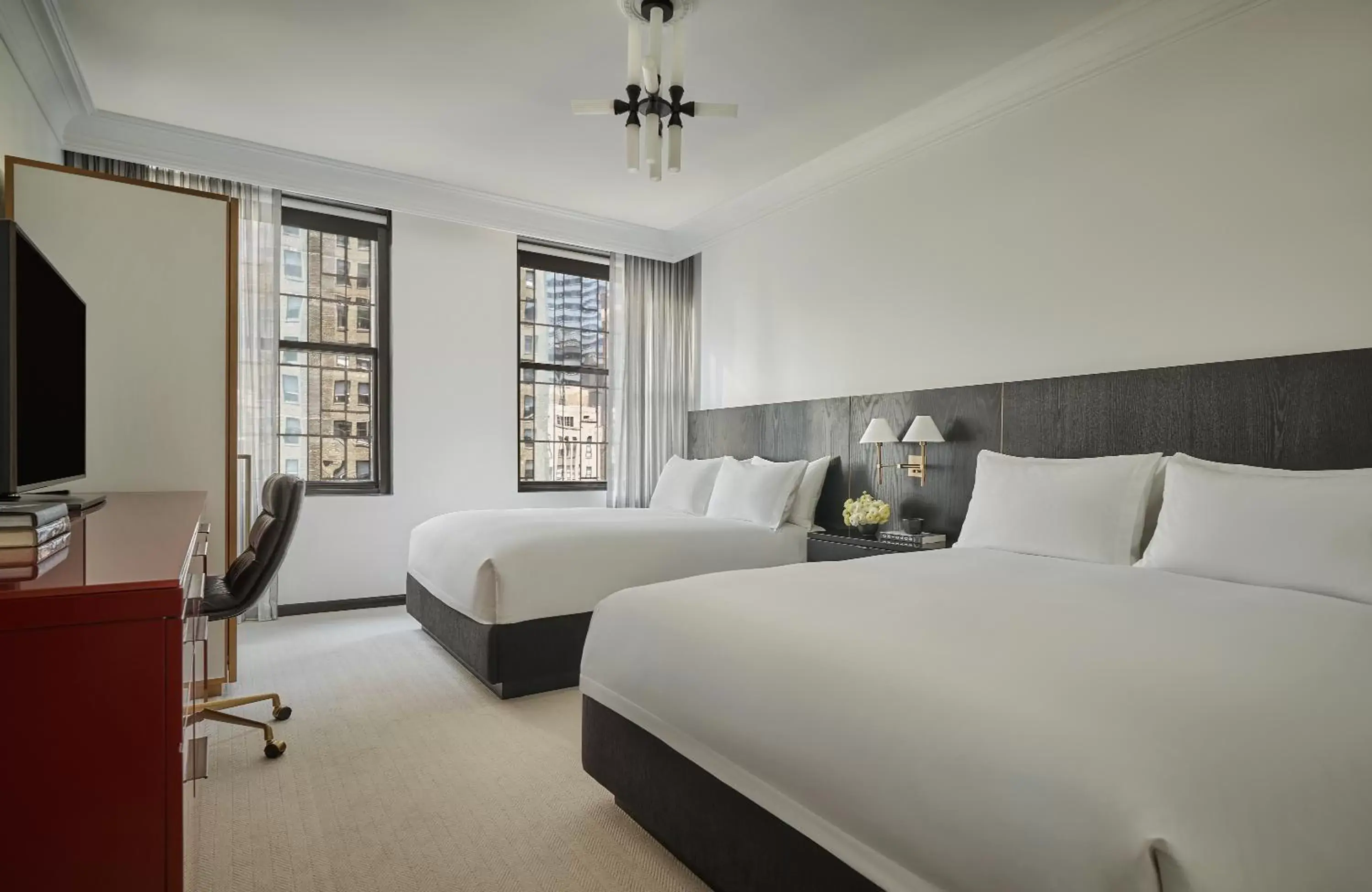 Bedroom in Pendry Chicago