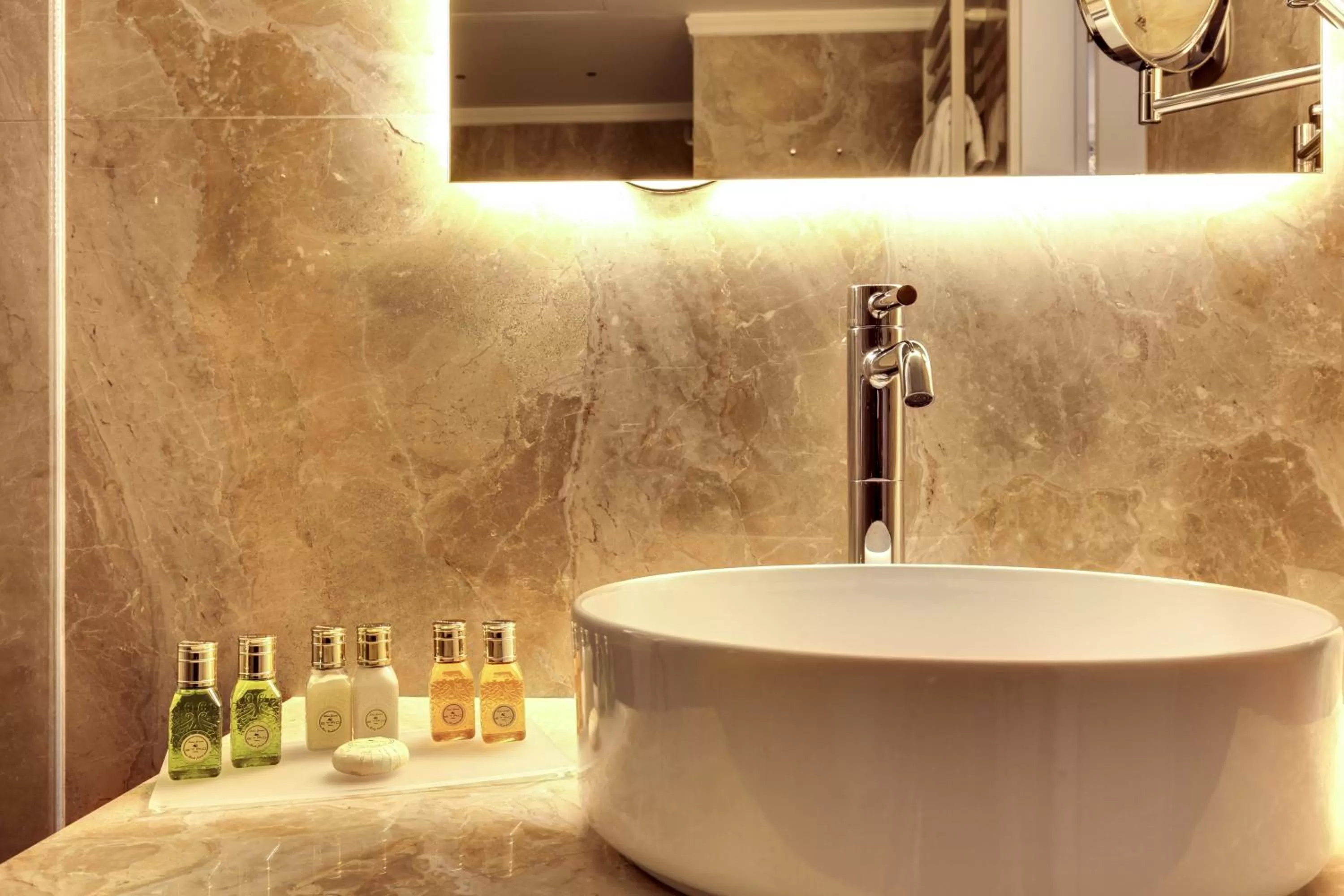 Bathroom in Hotel Donà Palace