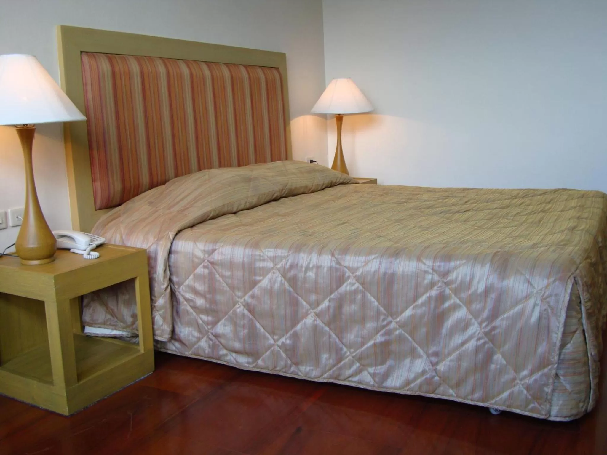 Bed in Chiang Mai Phucome Hotel