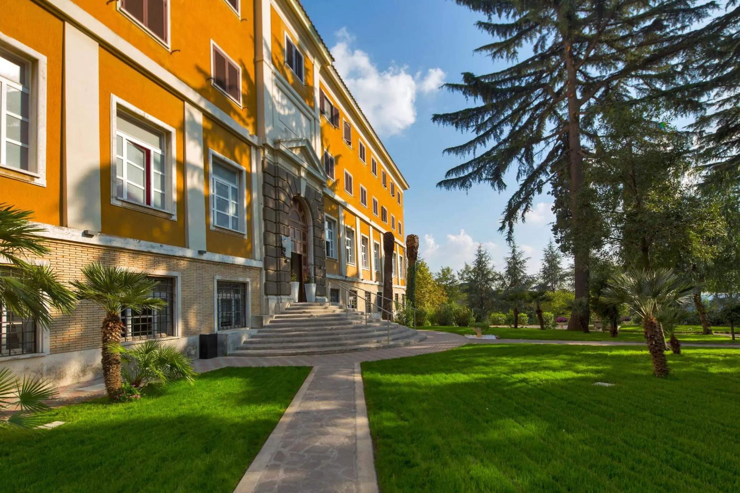 Garden in LH Hotel Excel Roma Montemario