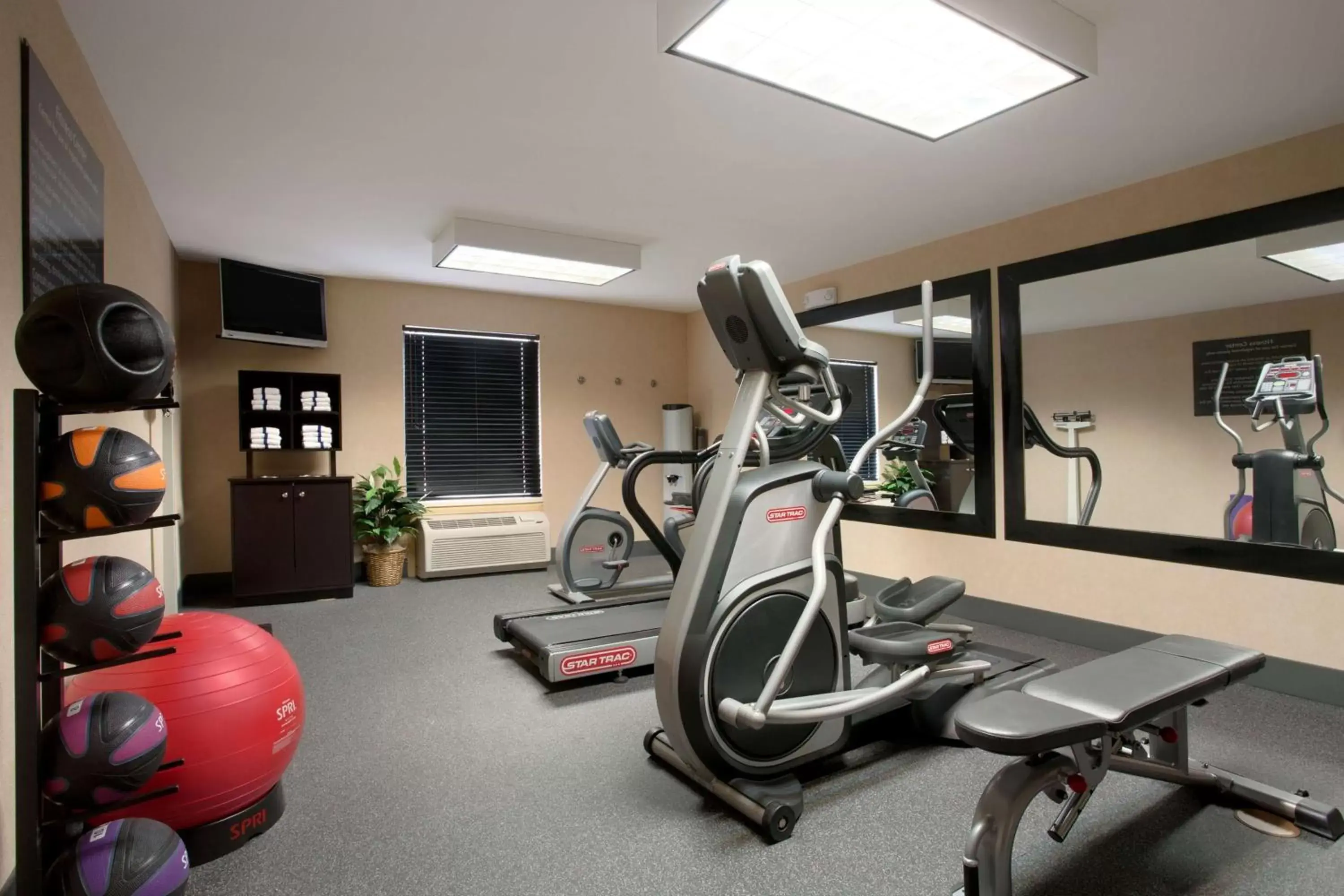 Fitness centre/facilities, Fitness Center/Facilities in Hampton Inn Canon City