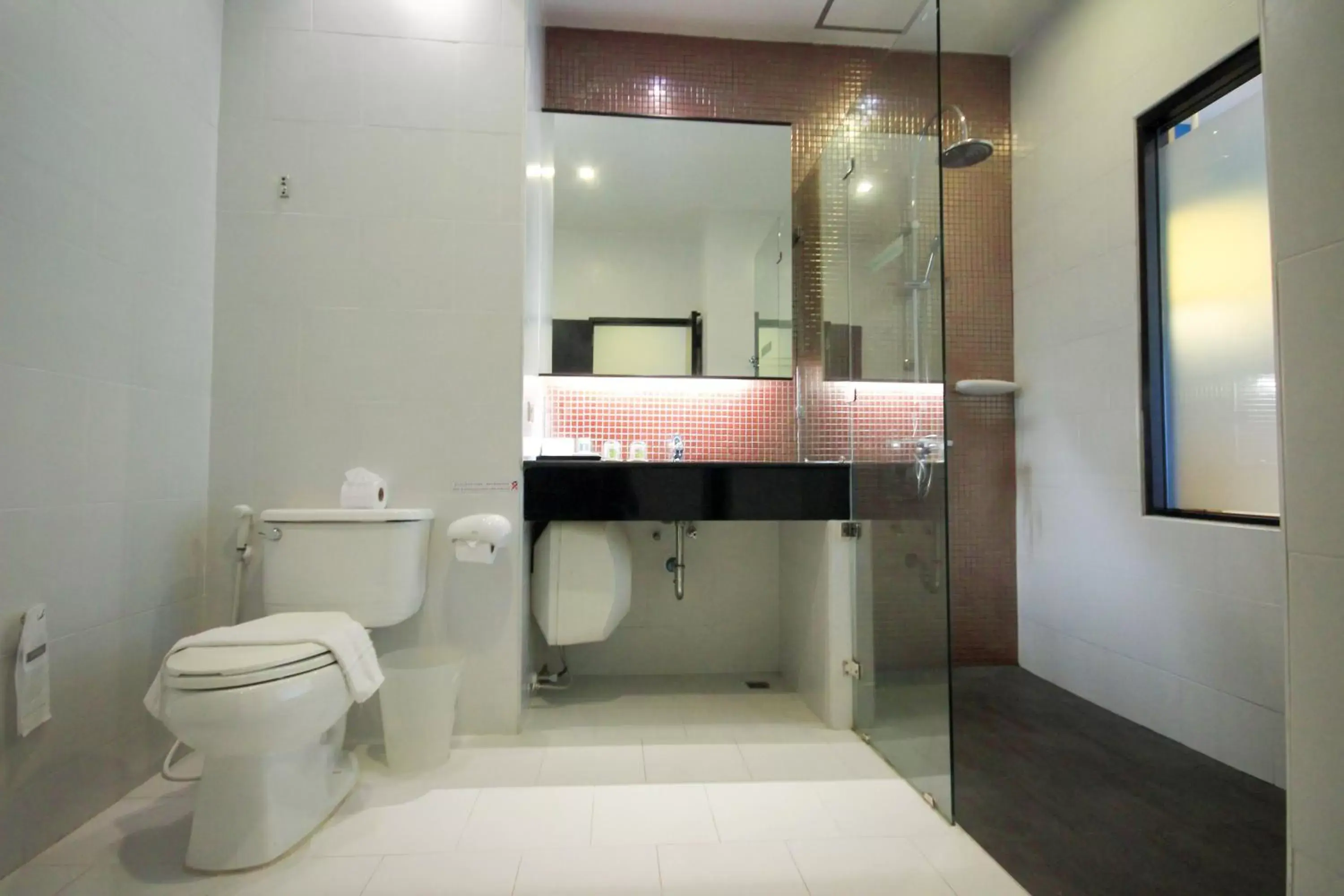 Shower, Bathroom in Krabi Tipa Resort - SHA EXTRA PLUS