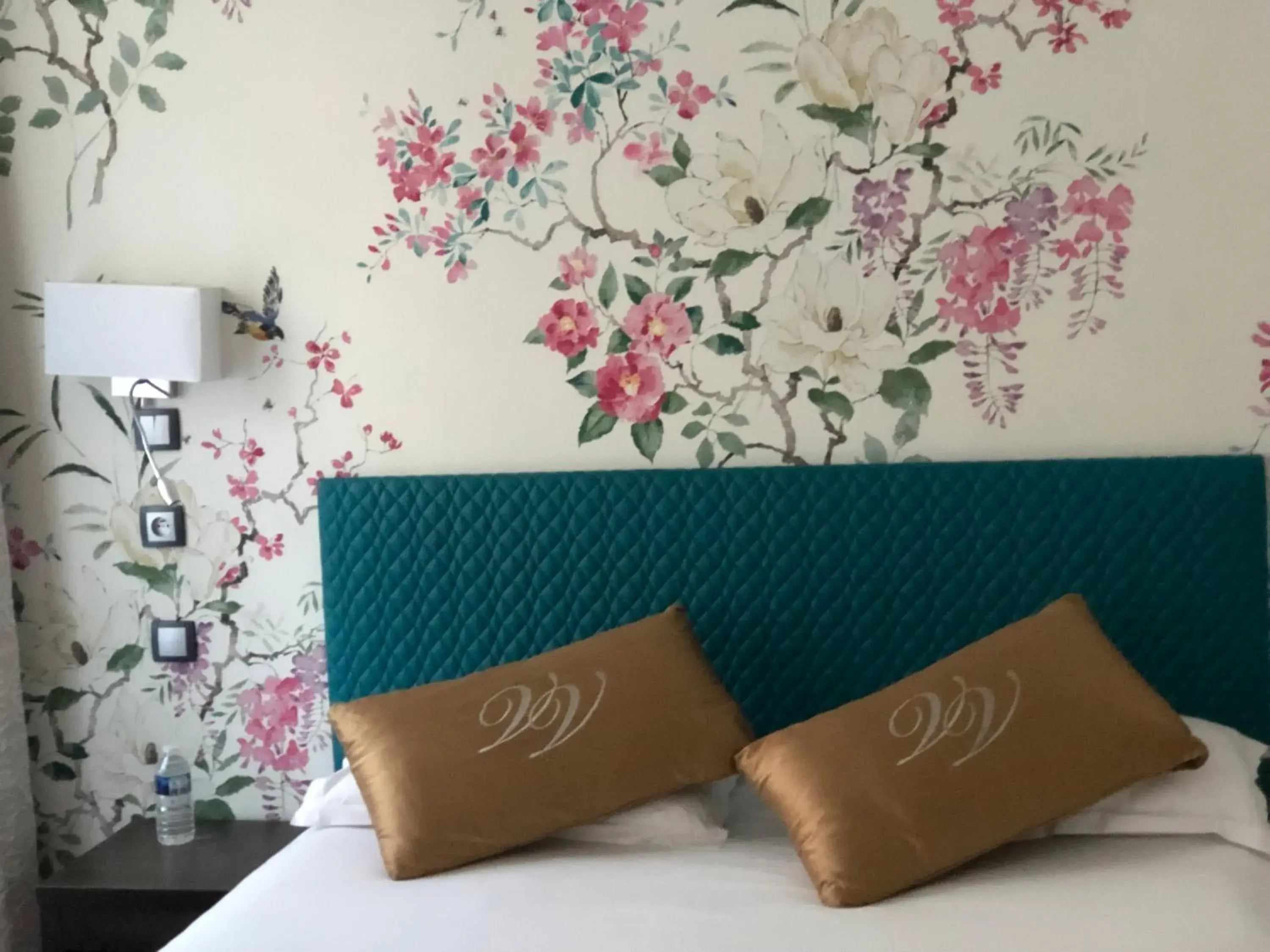 Bed in Hotel Villa Victoria