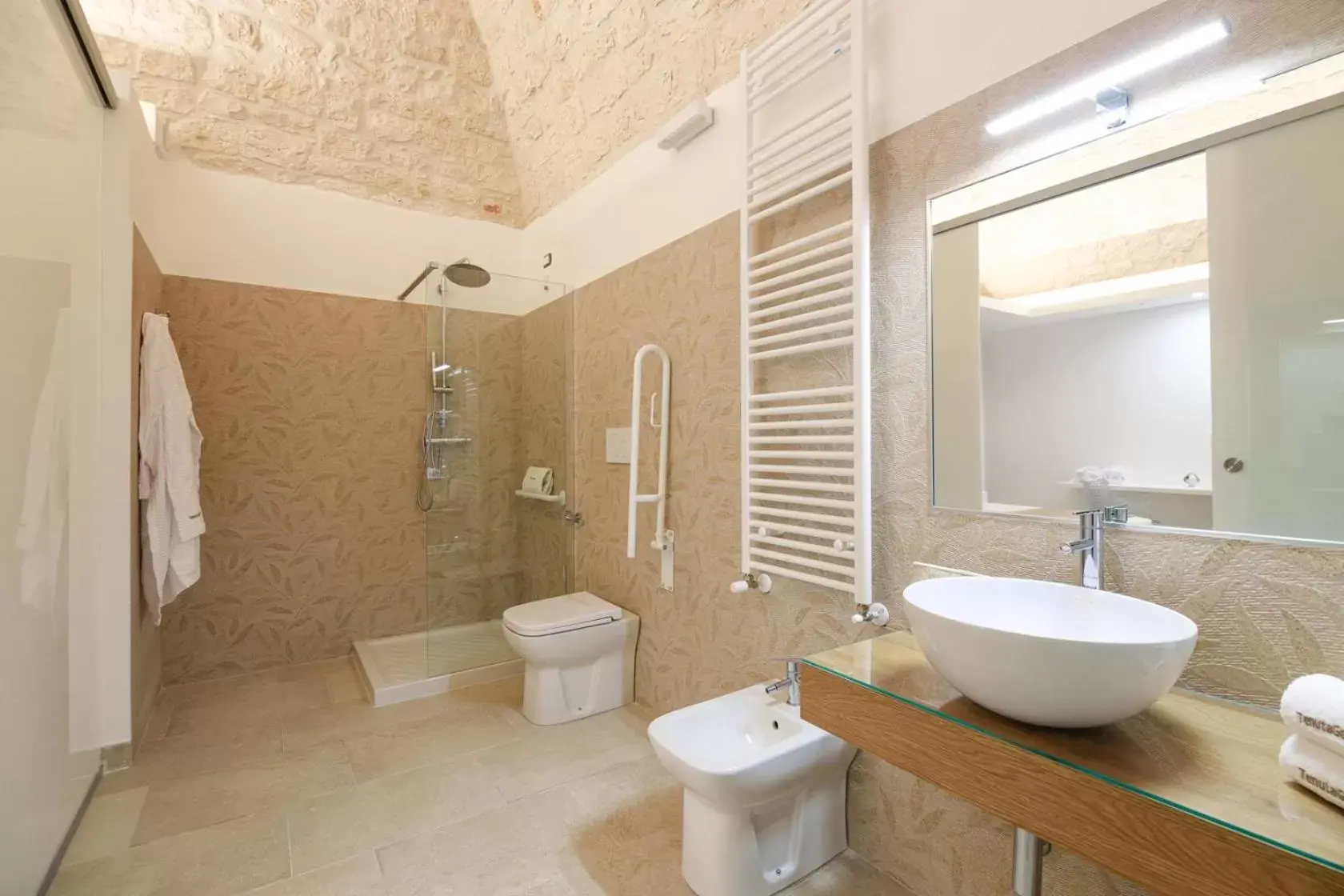 Bathroom in Tenuta Gentile Resort & Spa