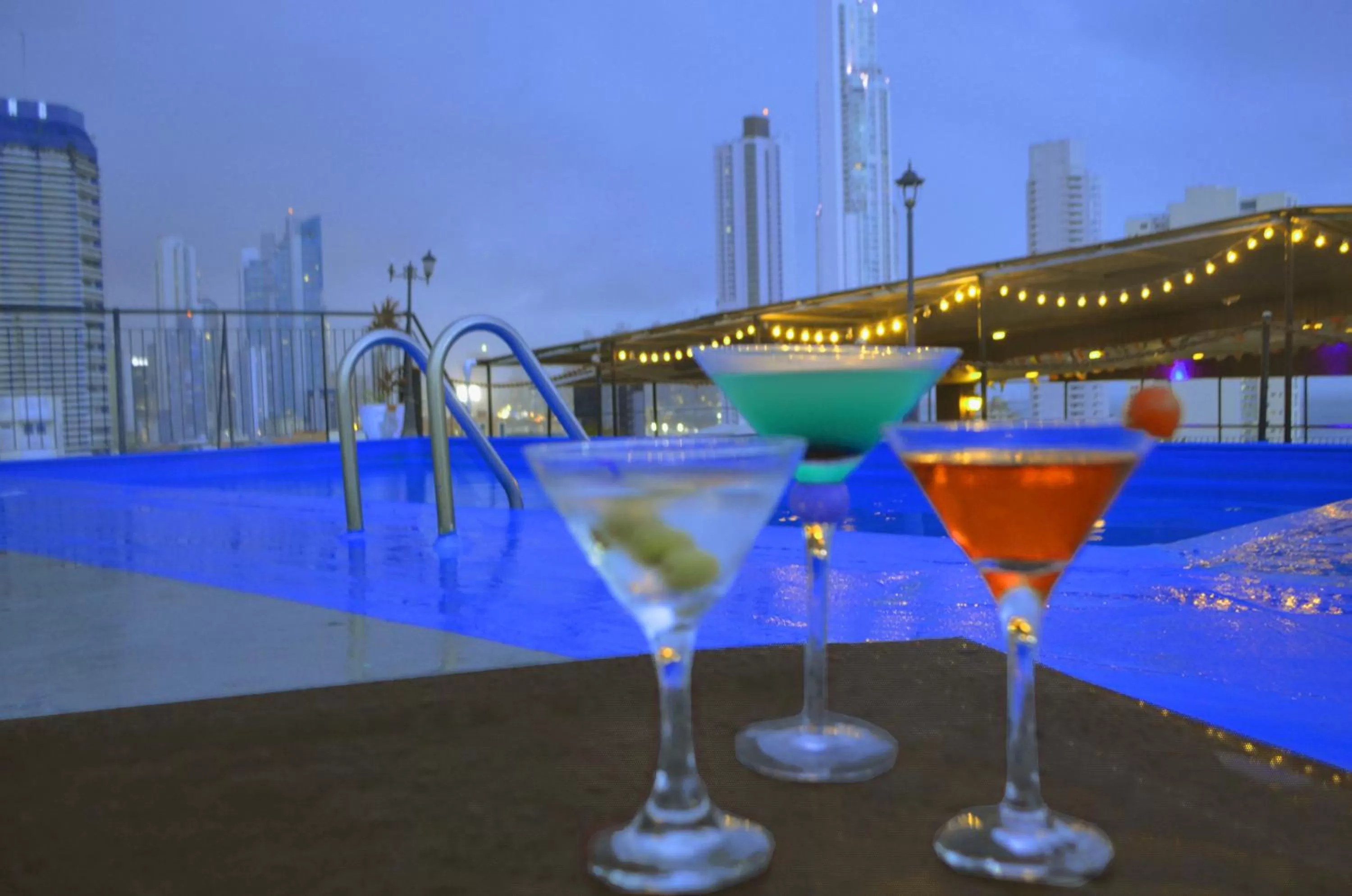 Swimming pool in Hotel Caribe Panamá