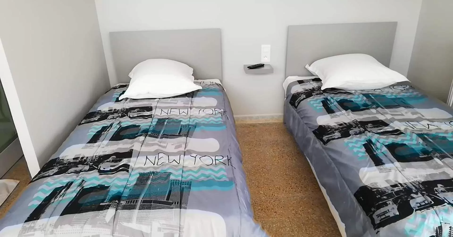 Bed in Le Bel Air - Decize