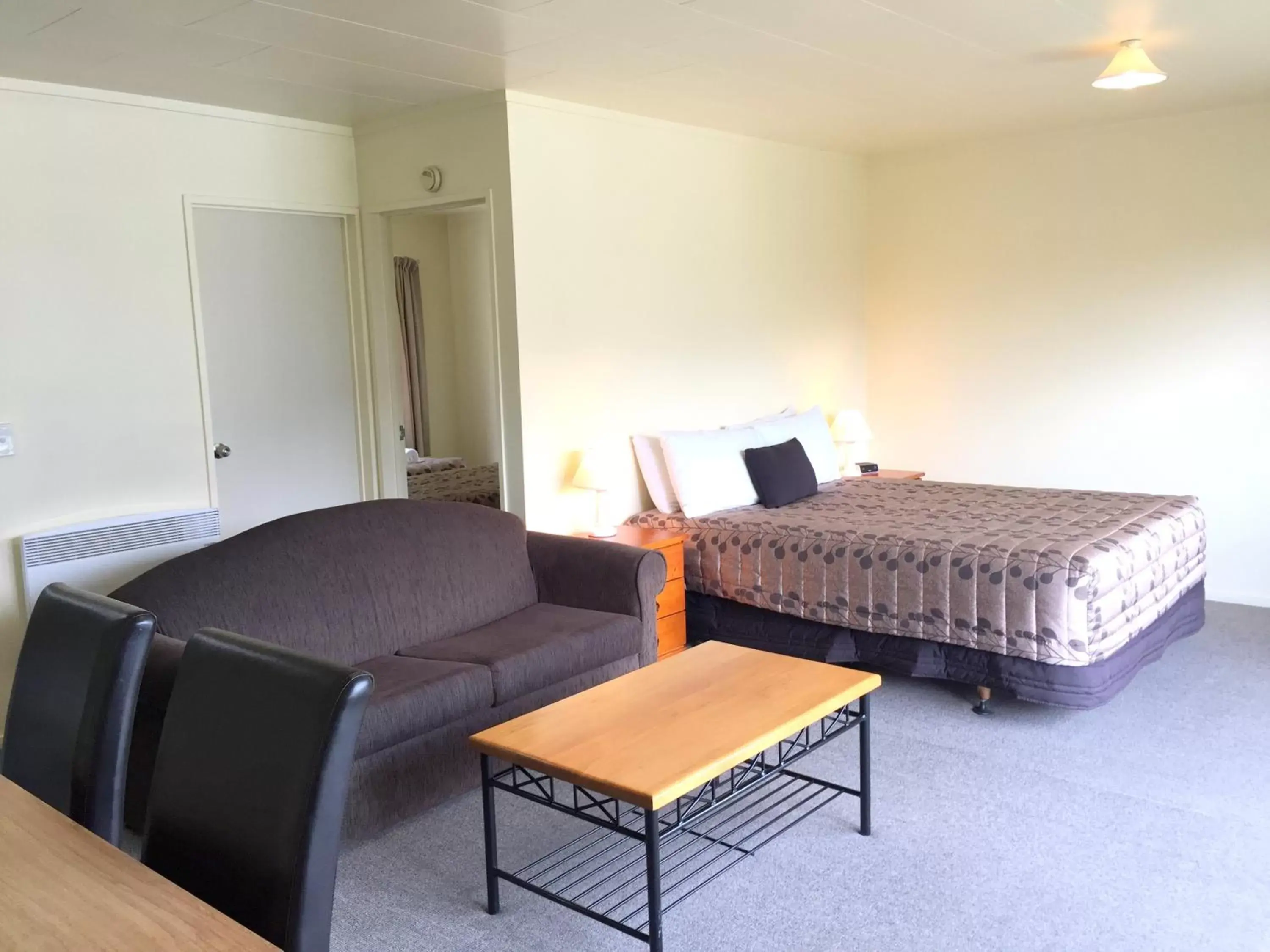 Room Photo in Wanaka Heights Motel