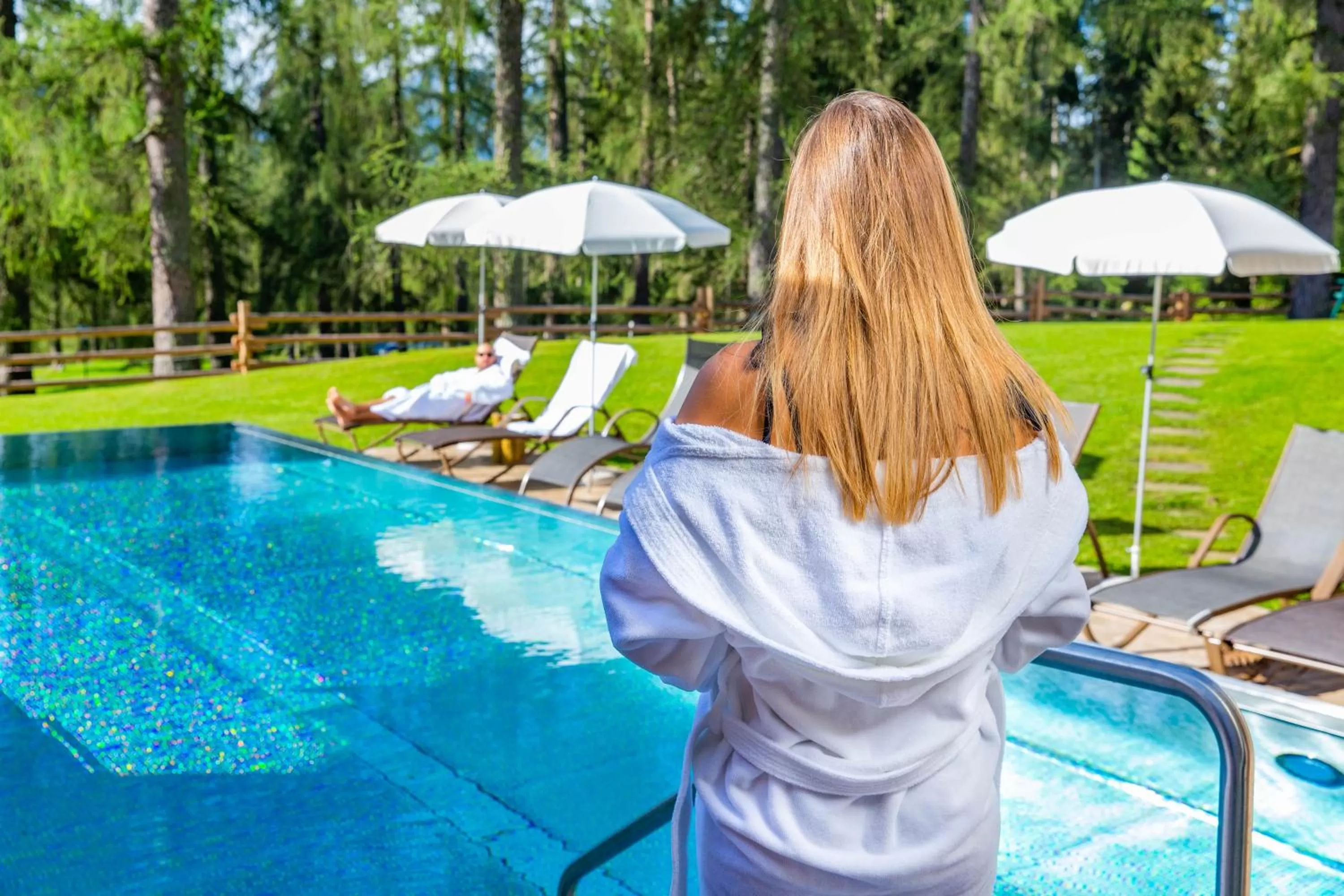 Swimming pool in Hotel Lindenhof