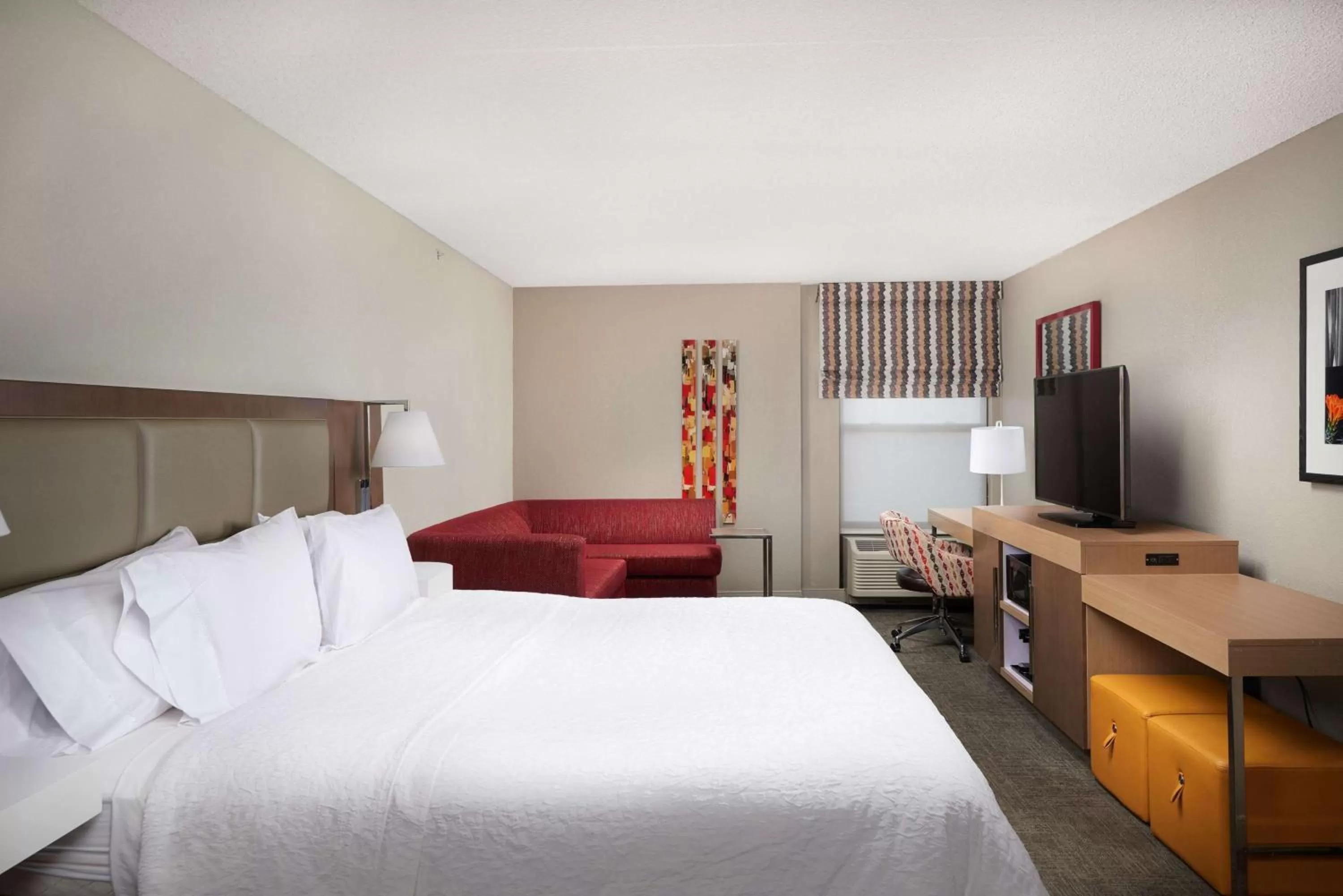 Bedroom, Bed in Hampton Inn Glendale-Peoria