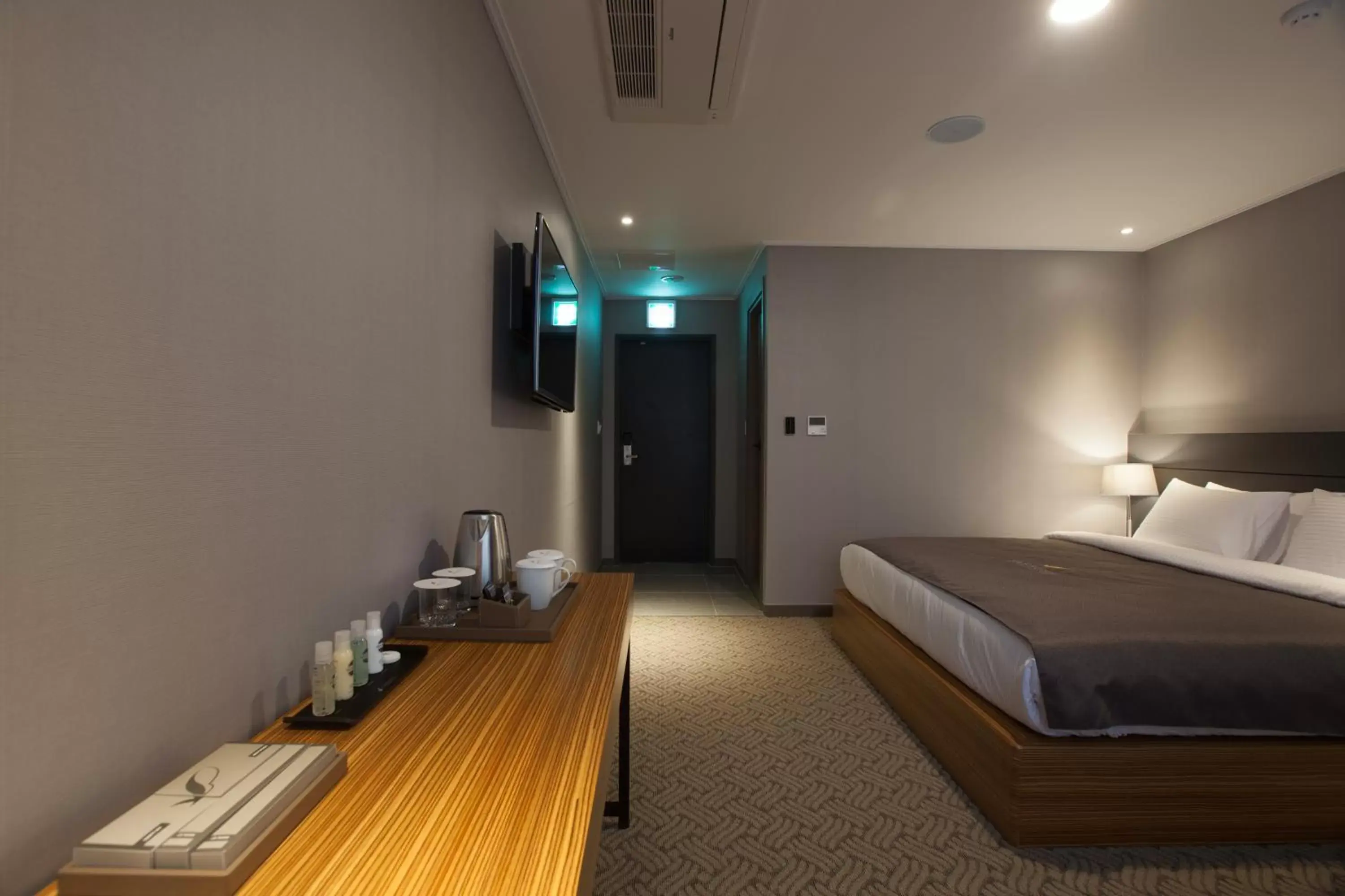 Photo of the whole room, Bed in GnB Hotel Photo of the whole room, Bed in GnB Hotel