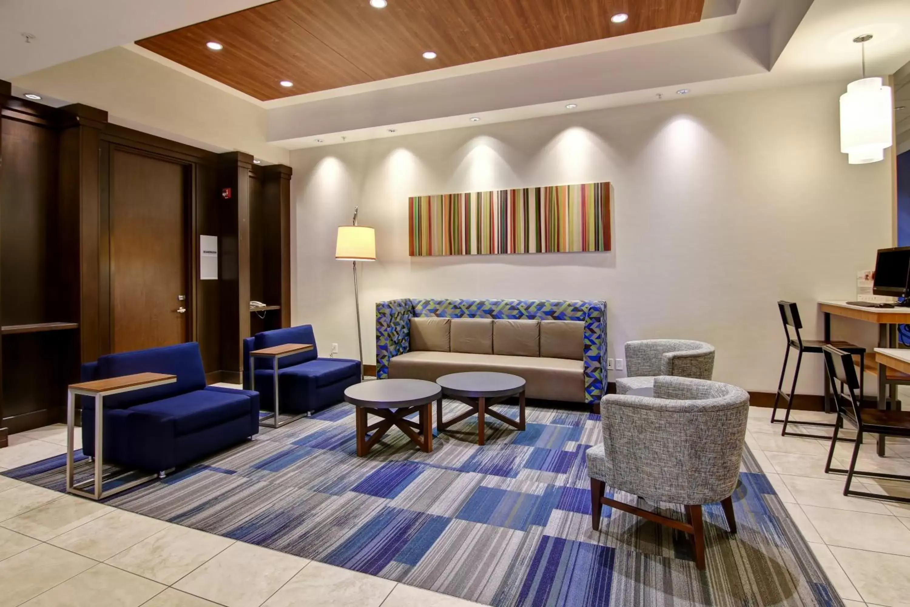 Property building, Seating Area in Holiday Inn Express Hotel & Suites Toronto - Markham, an IHG Hotel