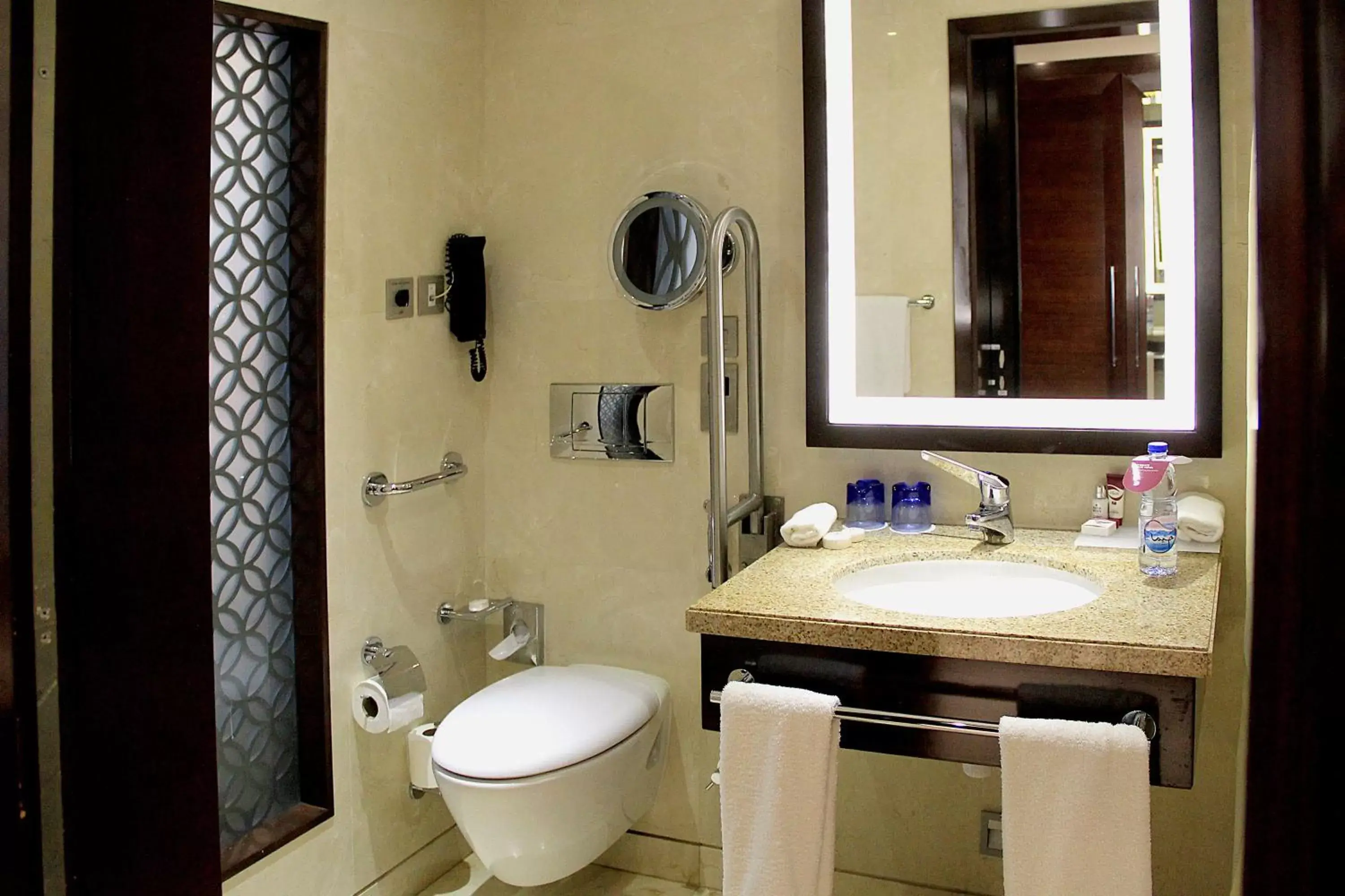 Photo of the whole room, Bathroom in Crowne Plaza Dubai Deira, an IHG Hotel