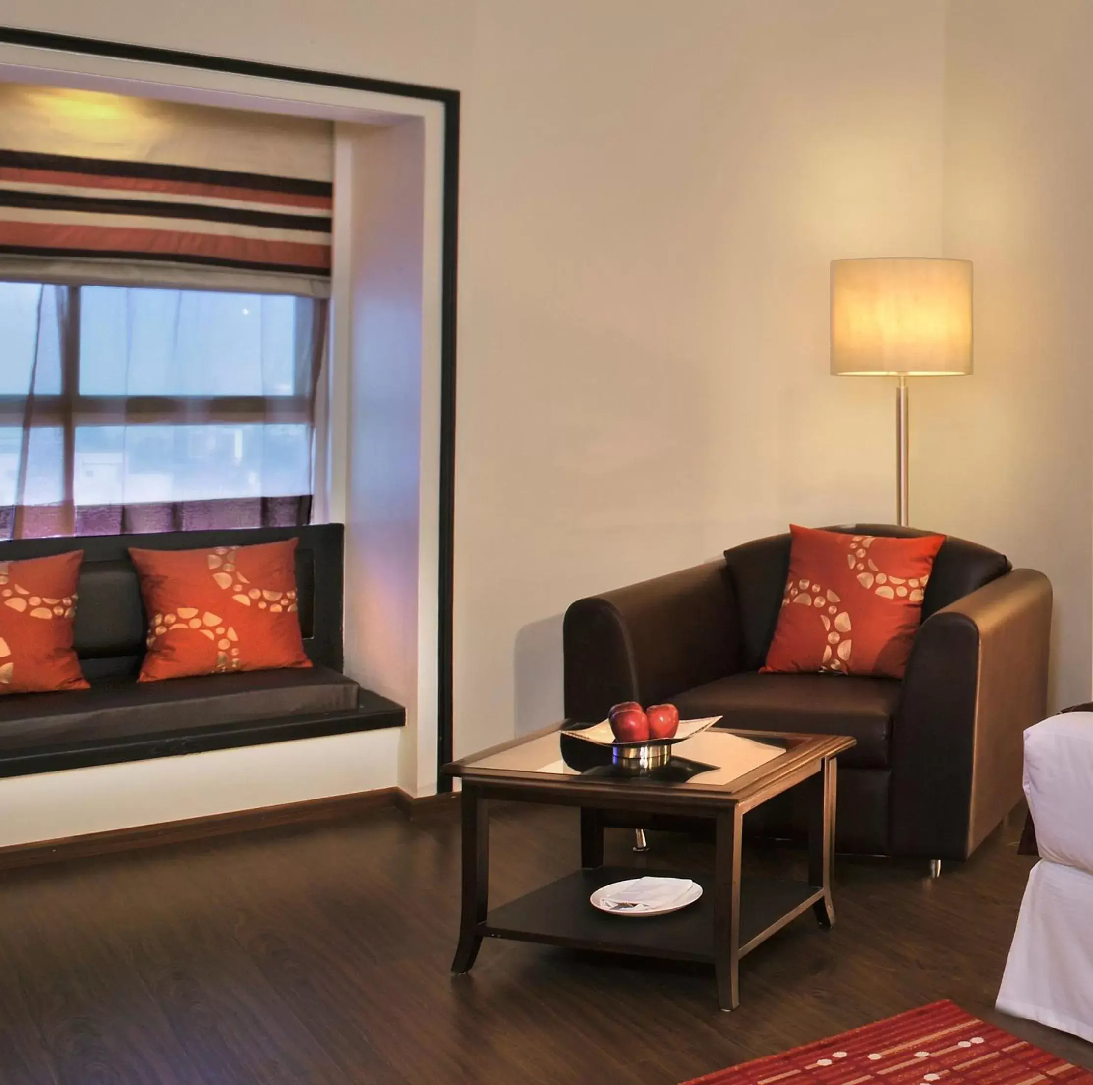 Bedroom, Seating Area in Fortune Inn Haveli, Gandhinagar - Member ITC's Hotel Group