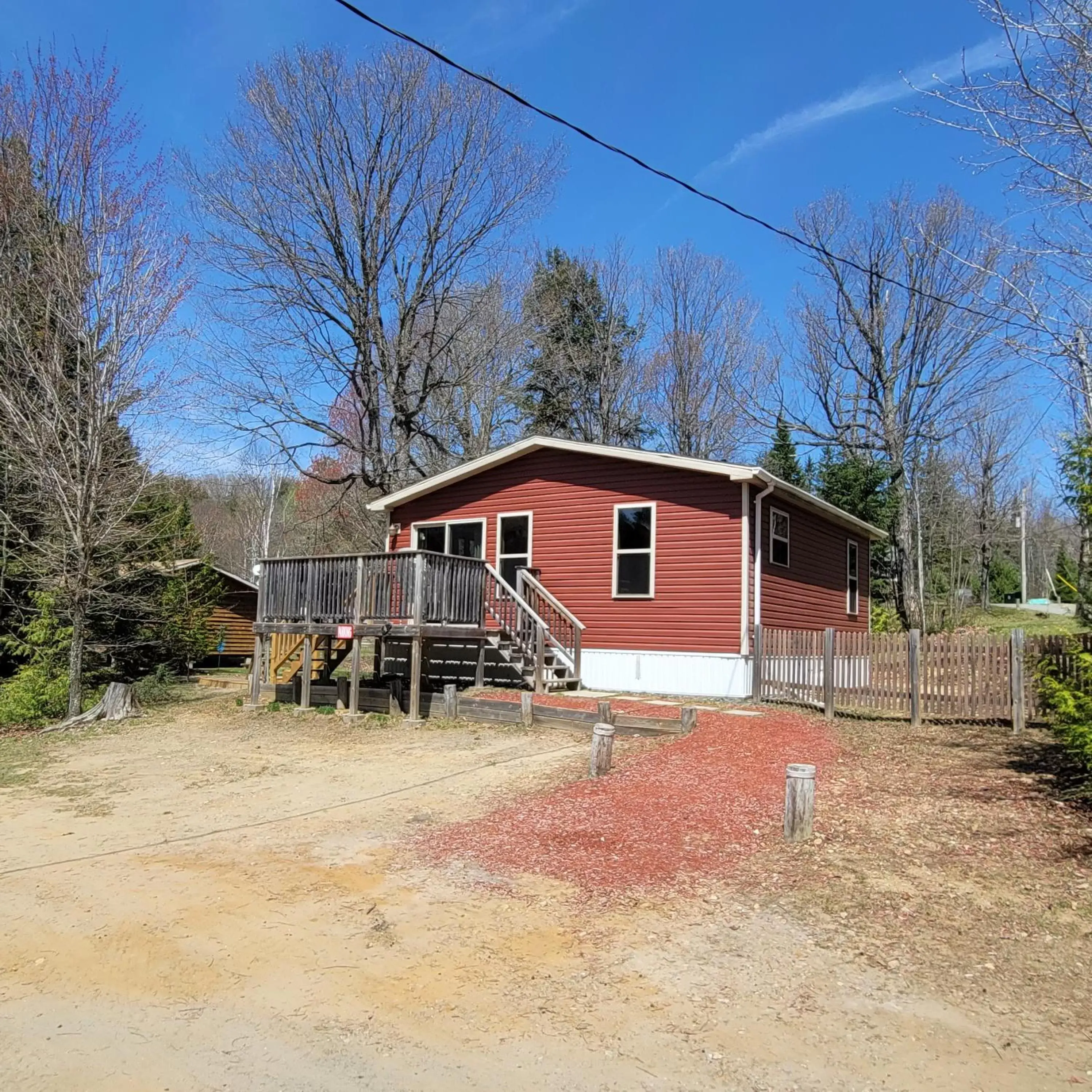 Property Building in Parkway Cottage Resort and Trading Post