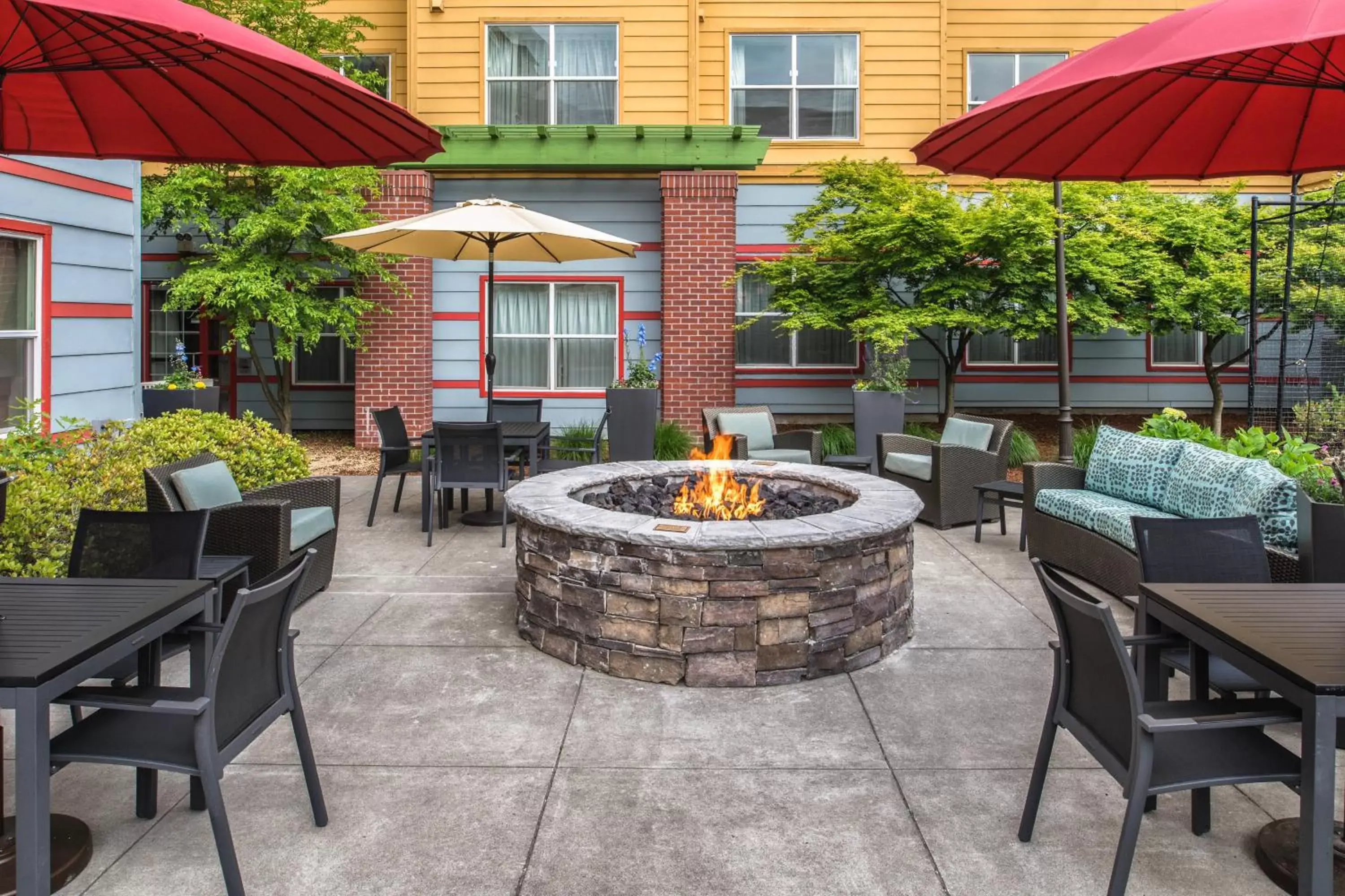 Property building in Residence Inn by Marriott Portland North