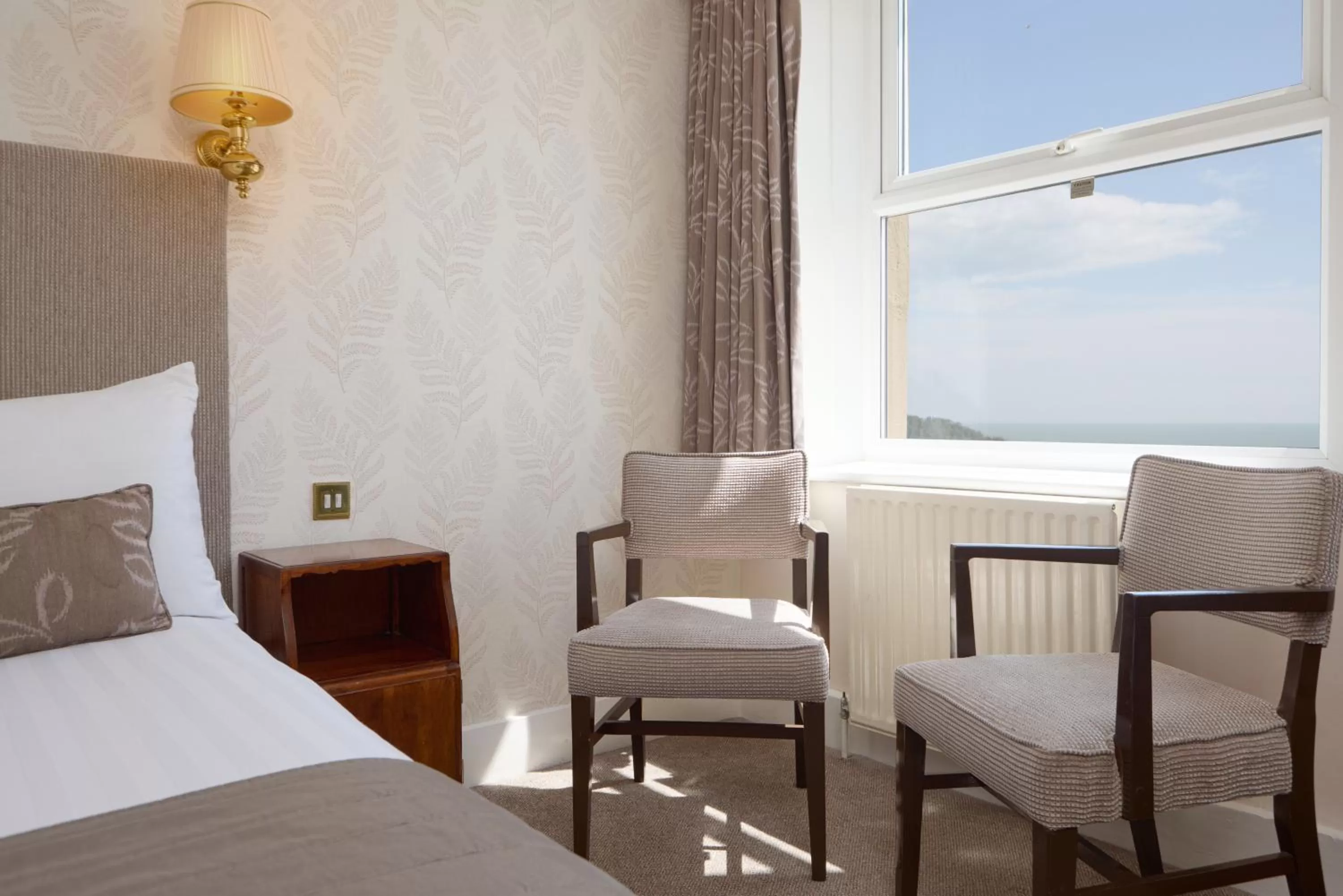 Bedroom, Bed in The Lansdowne, Eastbourne