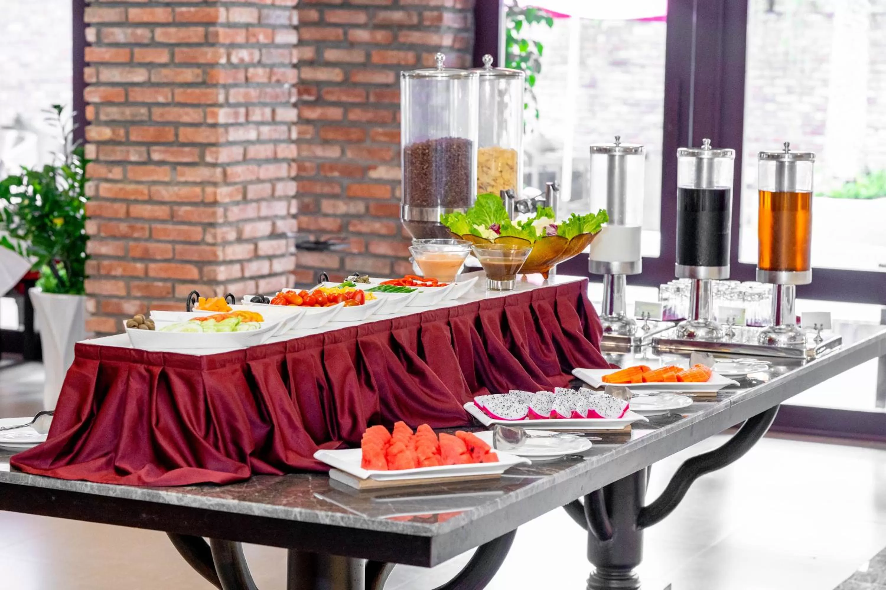 Restaurant/places to eat in Anik Boutique Hotel & Spa on Norodom Blvd