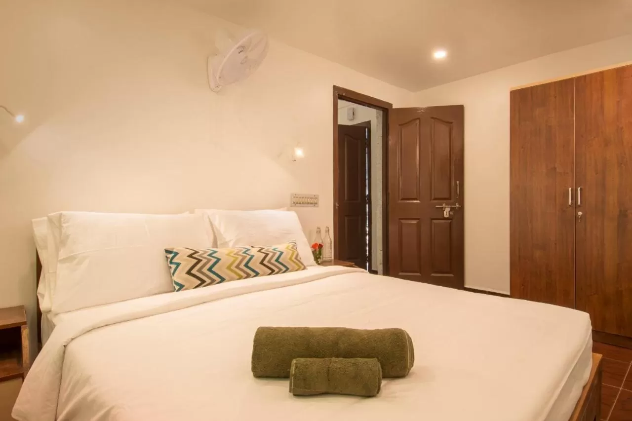 Bed in Red Earth - Gokarna