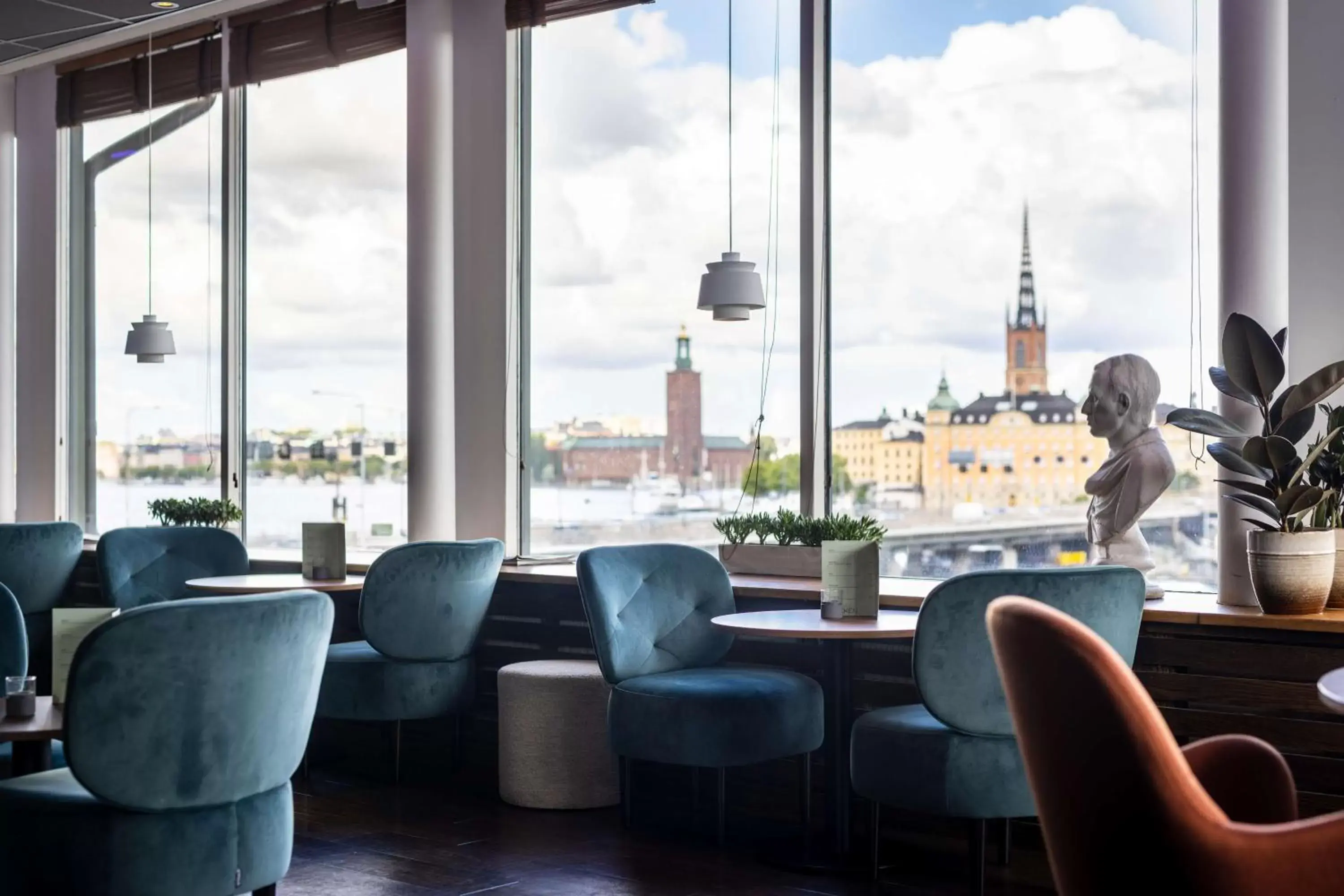 Restaurant/places to eat in Hilton Stockholm Slussen Hotel