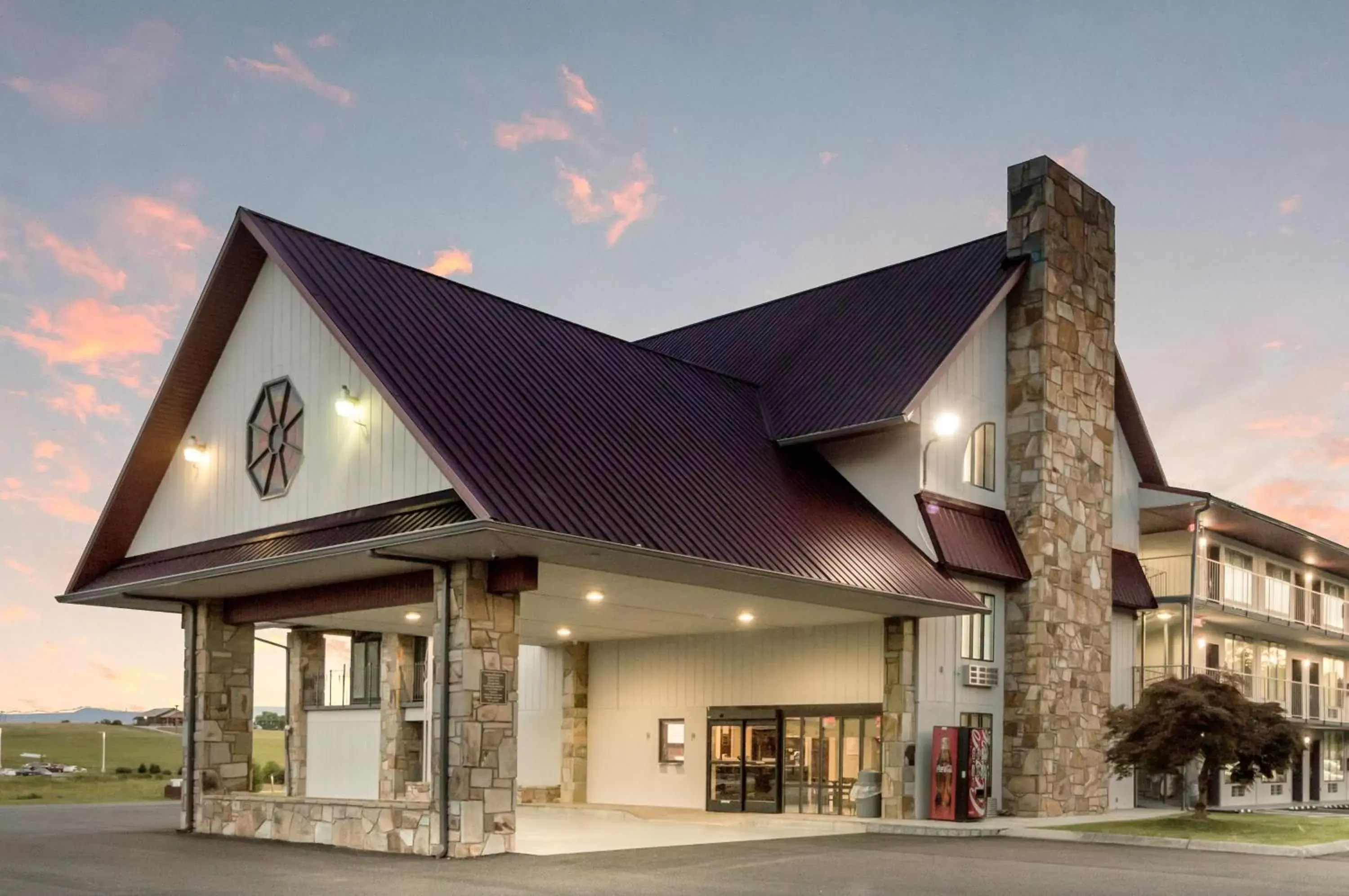 Property Building in Red Roof Inn Dandridge