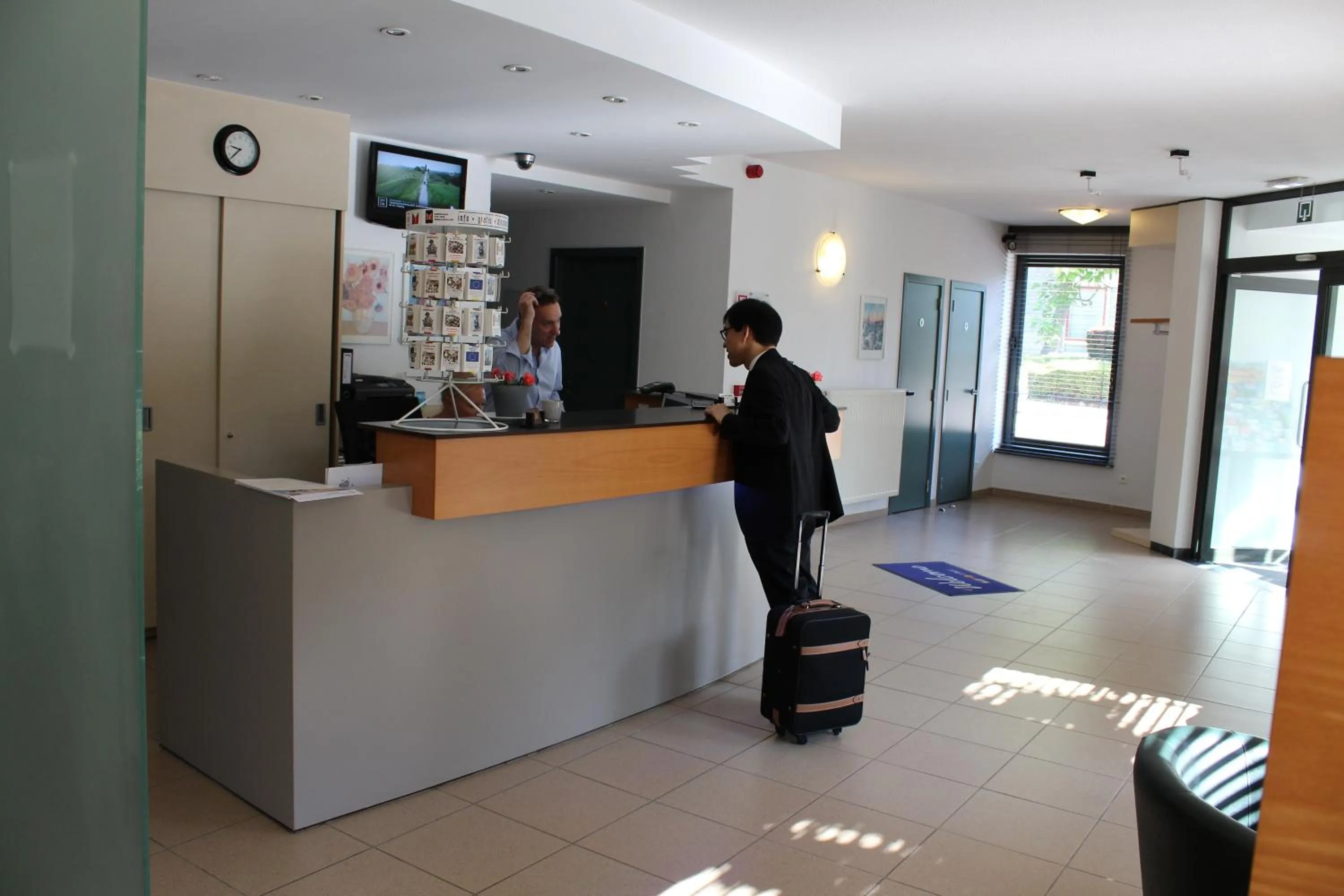 Lobby or reception in Hobbit Hotel Brussels Airport Zaventem