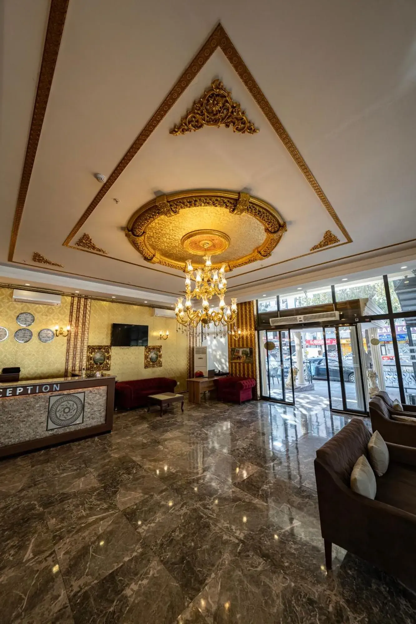 Lobby/Reception in Grand Hamit Hotel