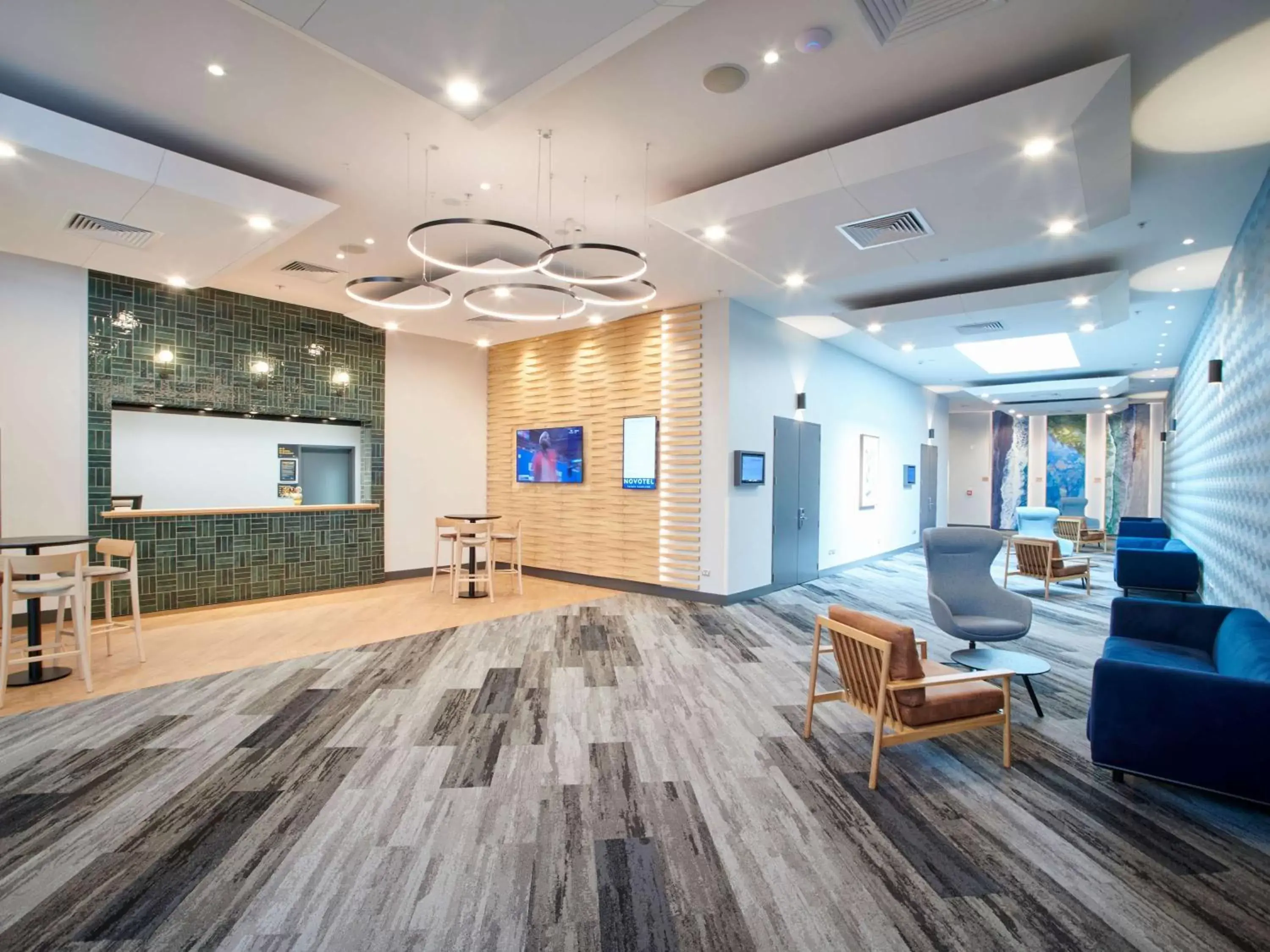 Lounge or bar in Novotel Tainui Hamilton Lounge or bar in Novotel Tainui Hamilton