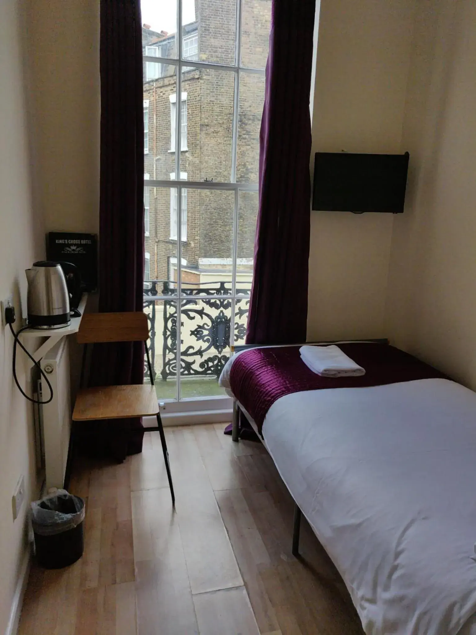 Bed in Kings Cross Hotel London