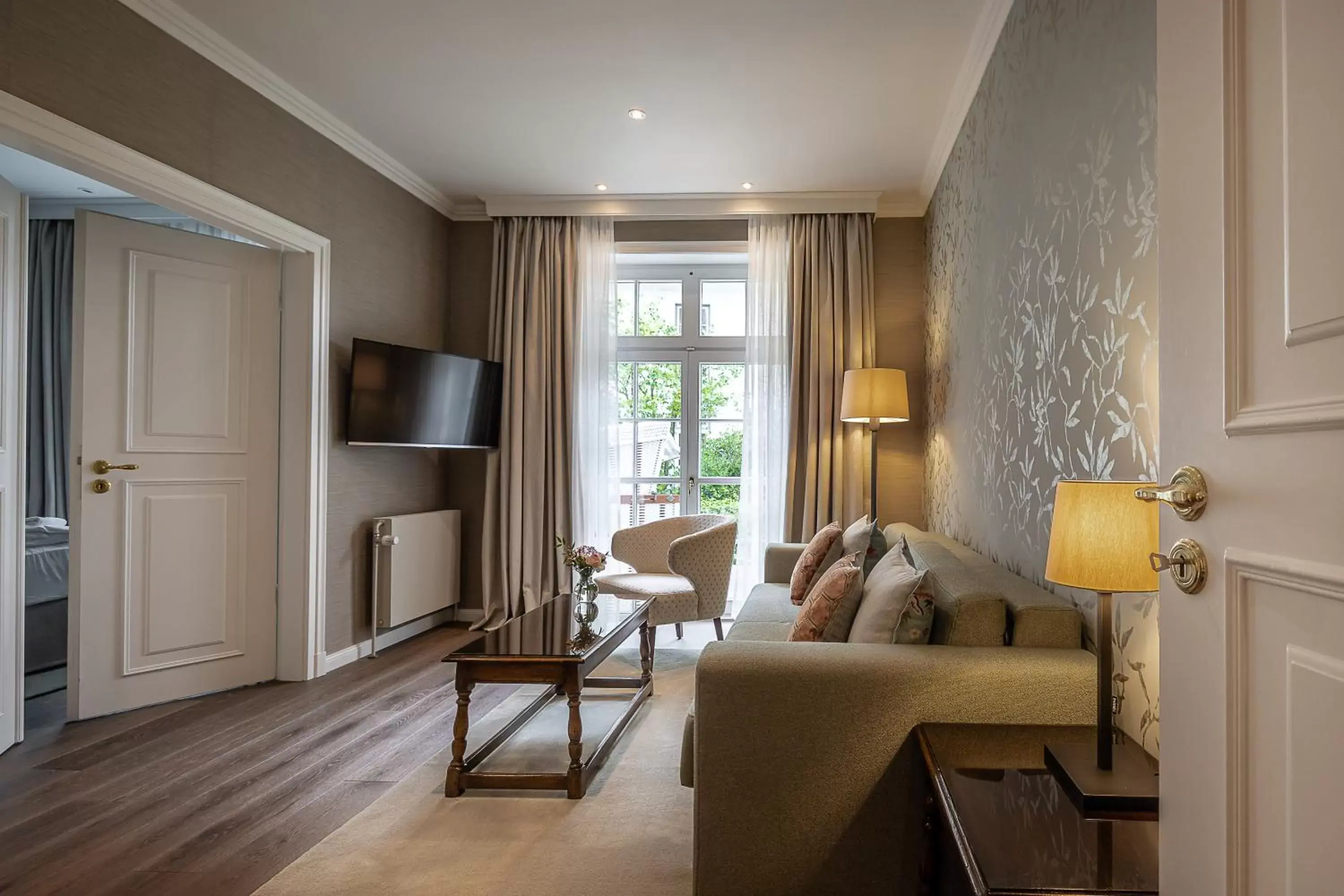 Living room, Seating Area in Hotel Stadt Hamburg