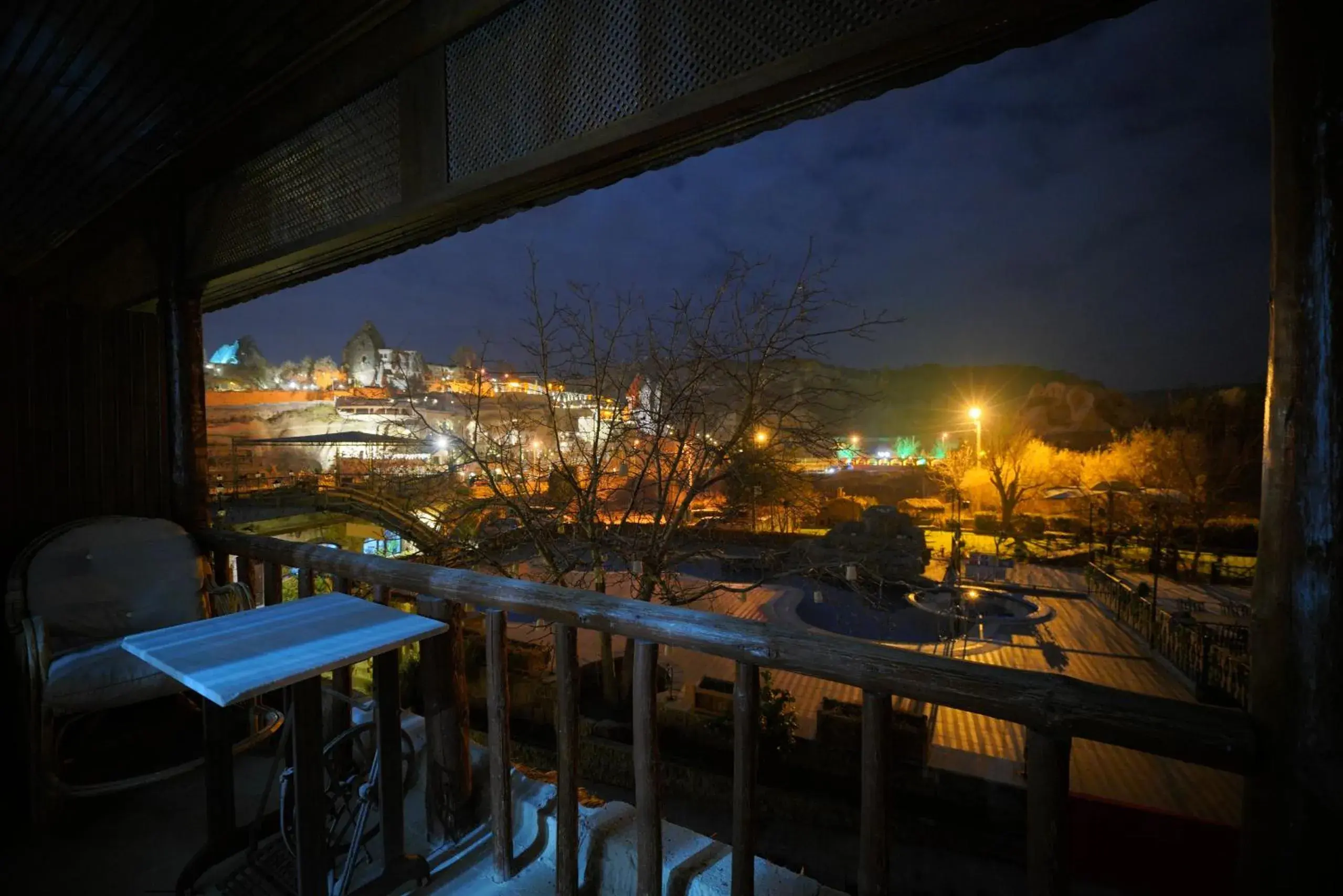 Night, Pool View in Holiday Cave Hotel