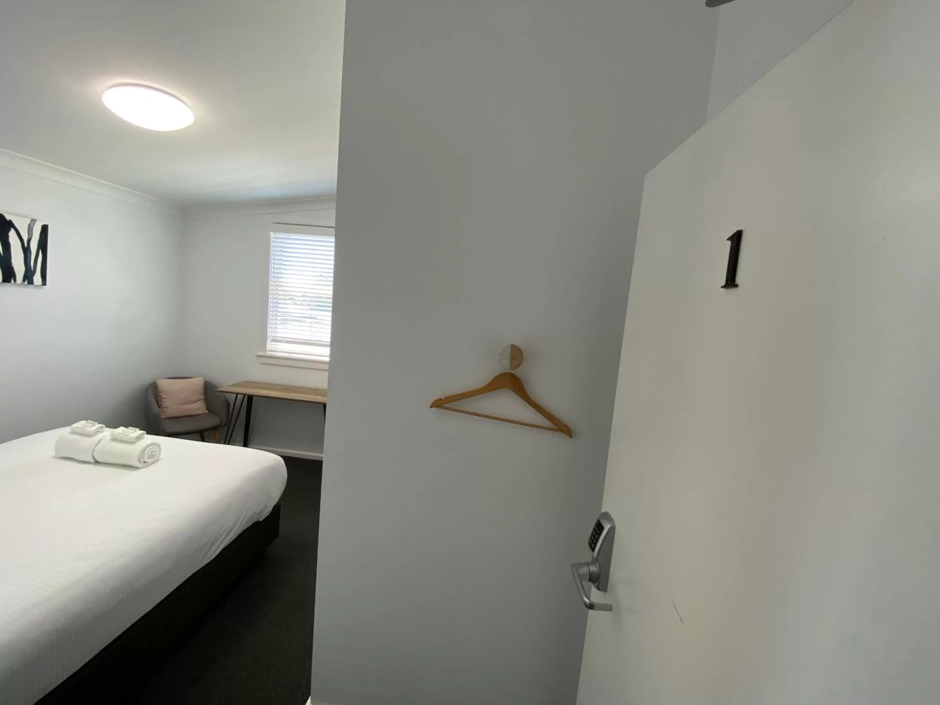 Bed in Central Motel Mudgee