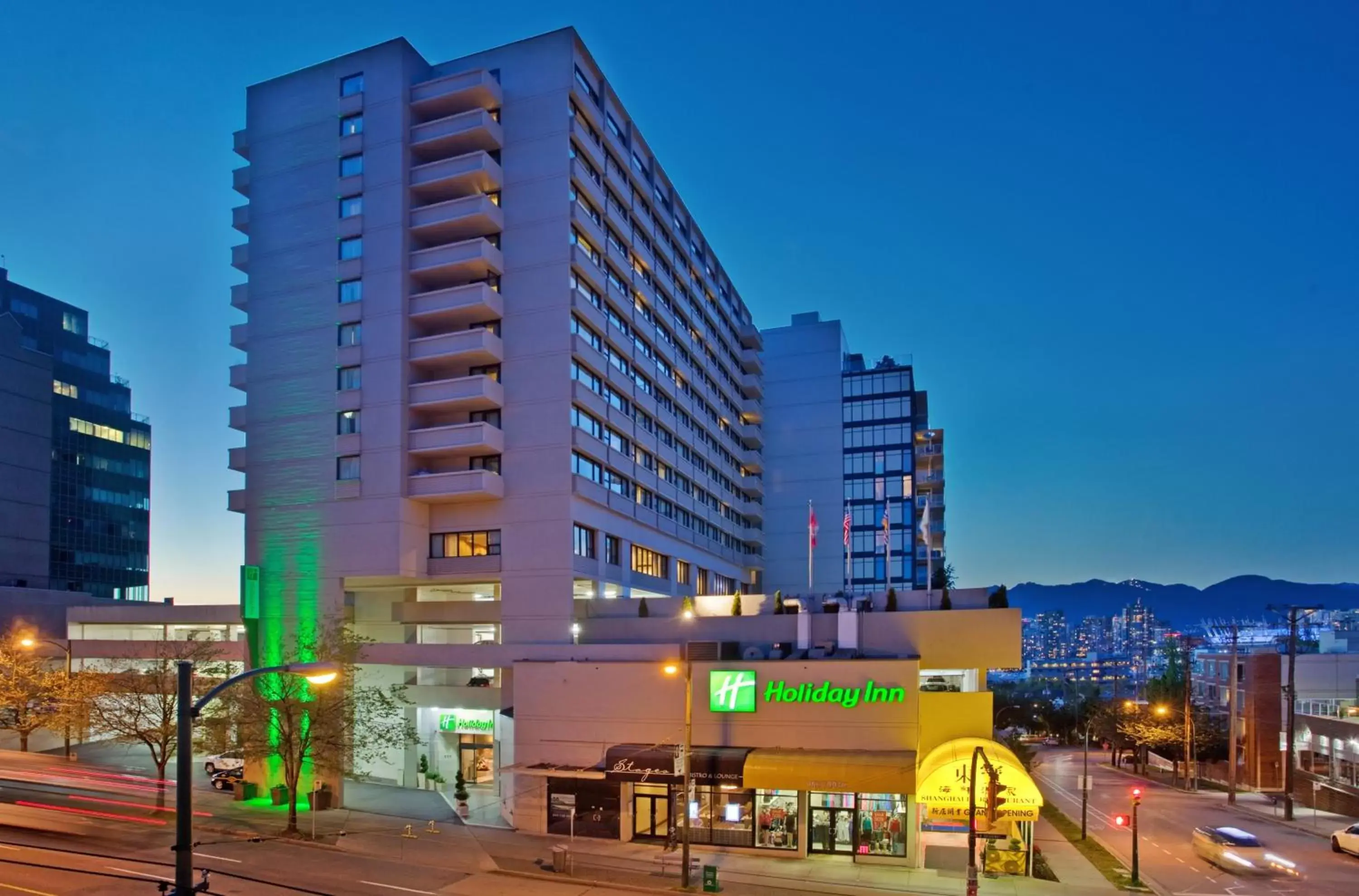 Property building in Holiday Inn Vancouver-Centre Broadway, an IHG Hotel