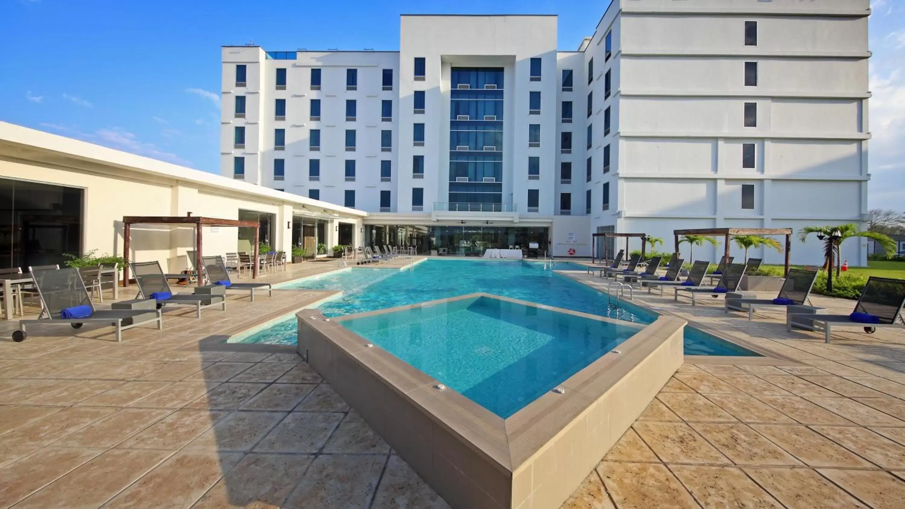 Swimming Pool in Crowne Plaza Airport, an IHG Hotel