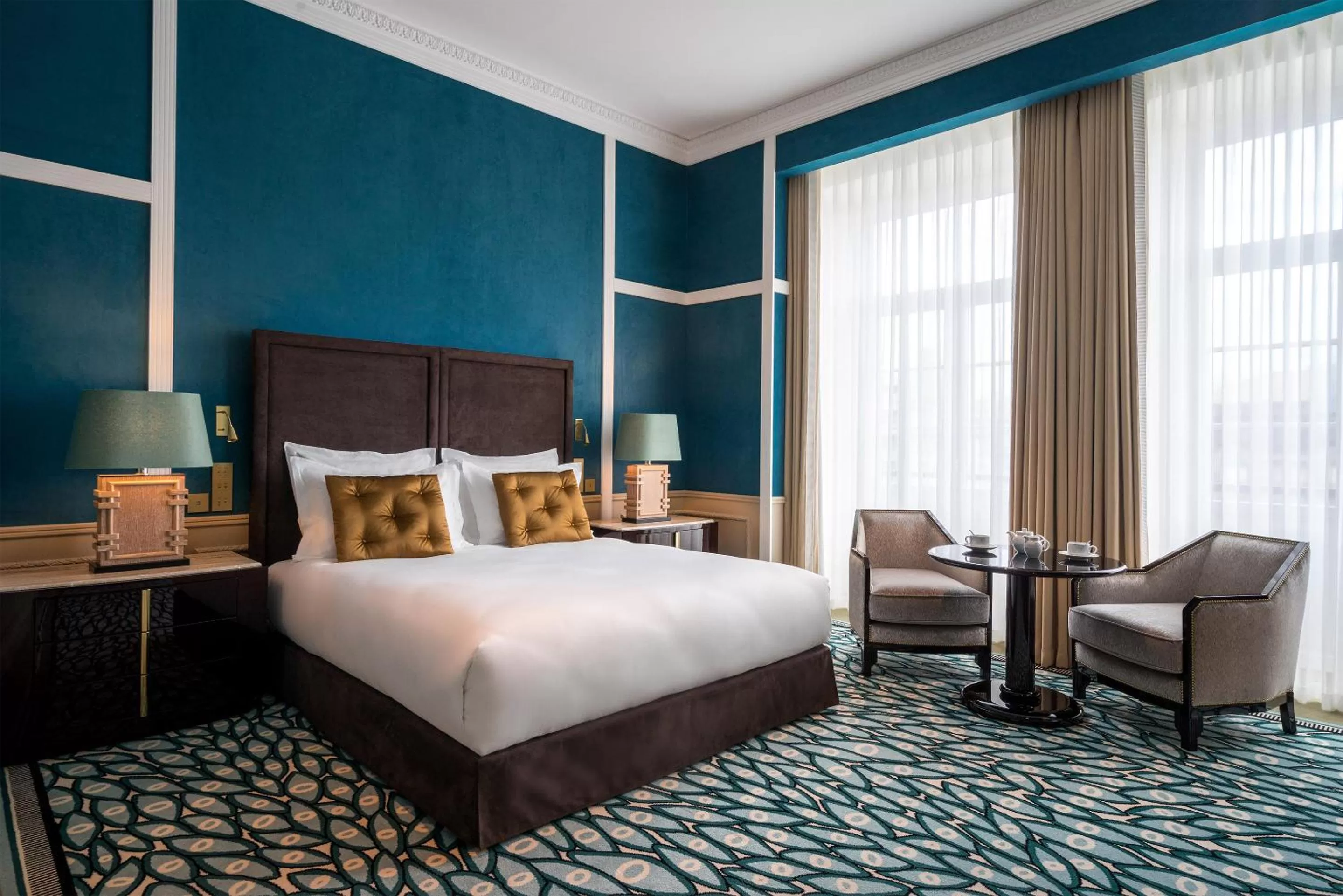 Bed in Maison Albar - Le Monumental Palace