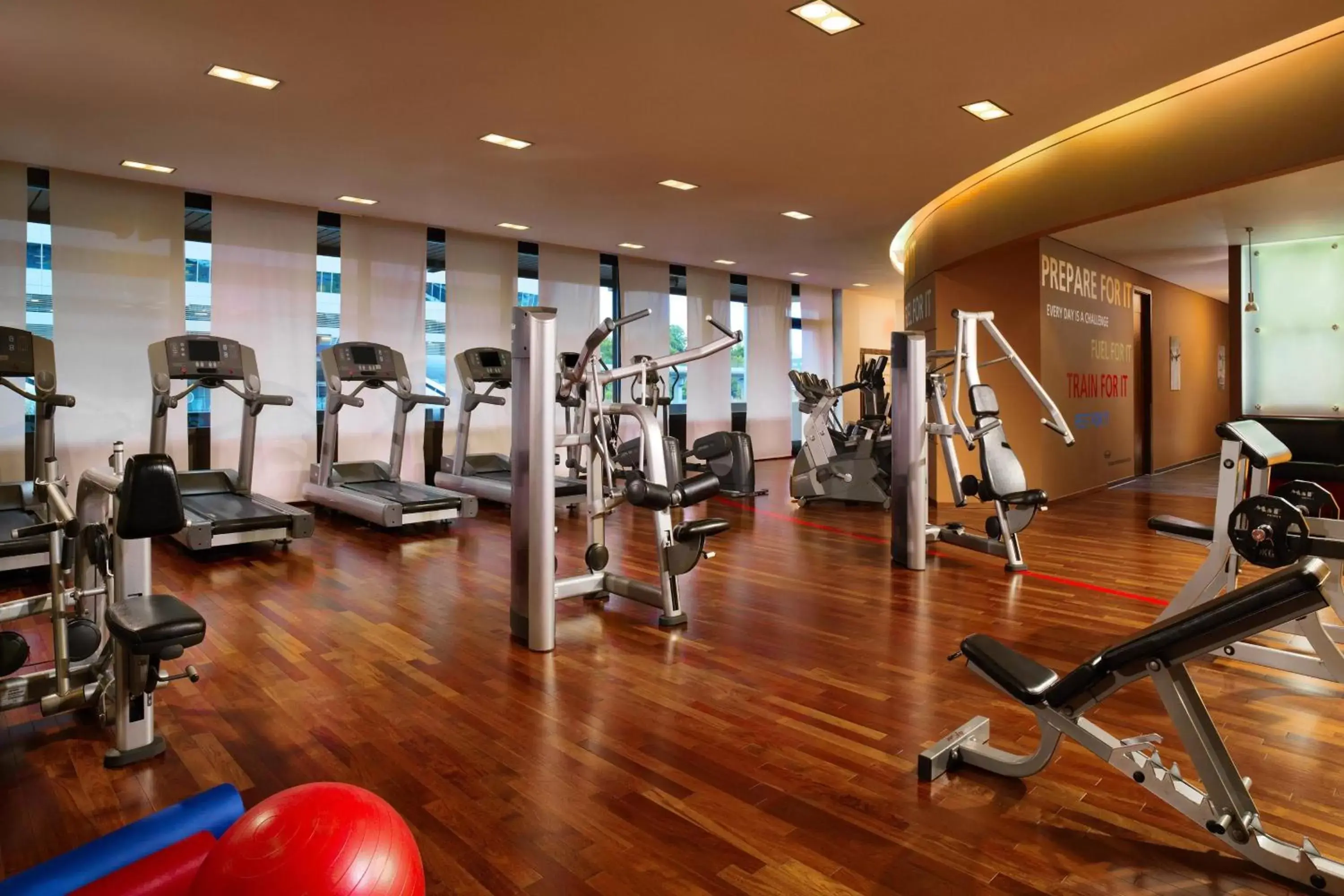 Fitness centre/facilities, Fitness Center/Facilities in Sheraton Frankfurt Airport Hotel & Conference Center