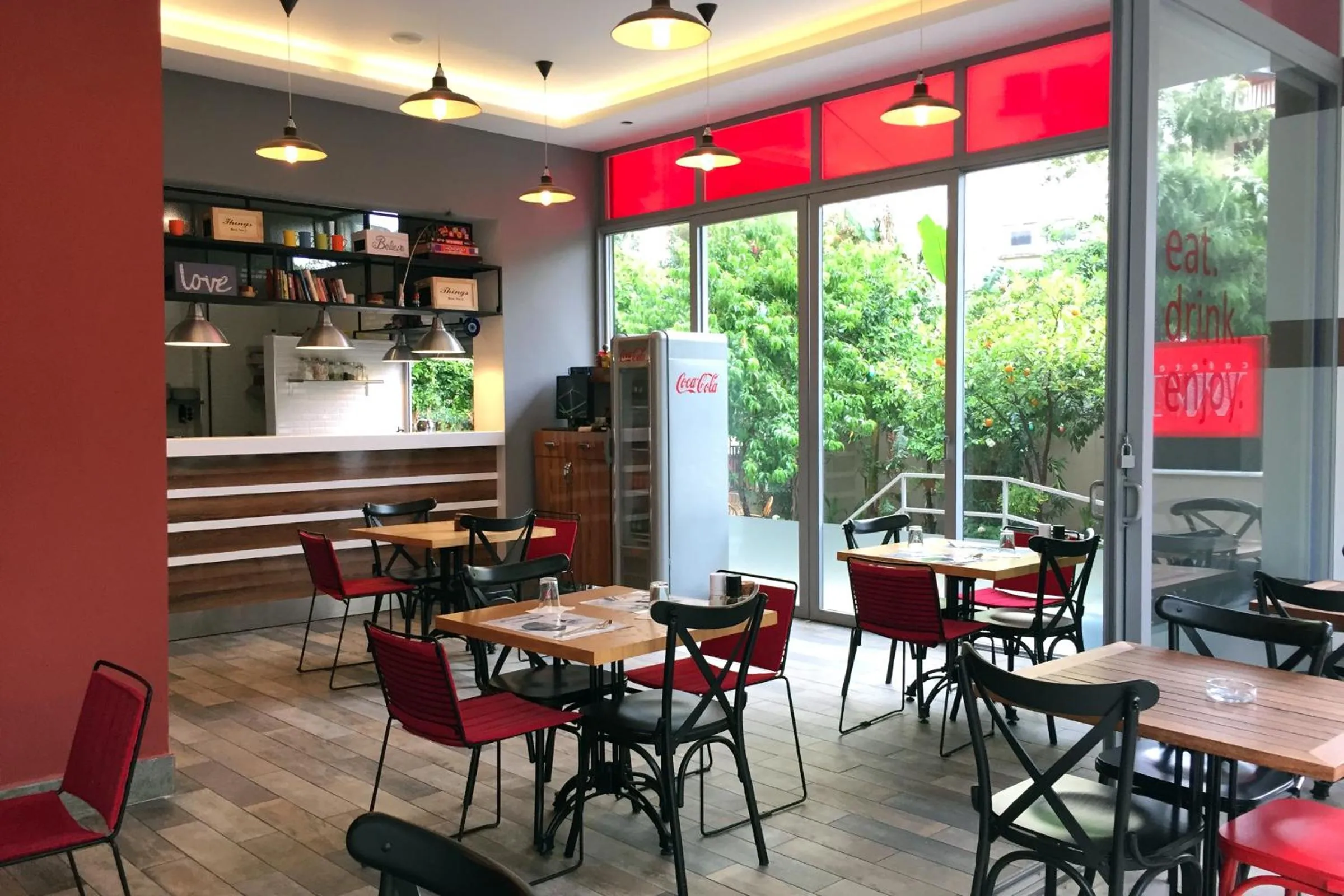 Coffee/tea facilities in Perle Apart Hotel