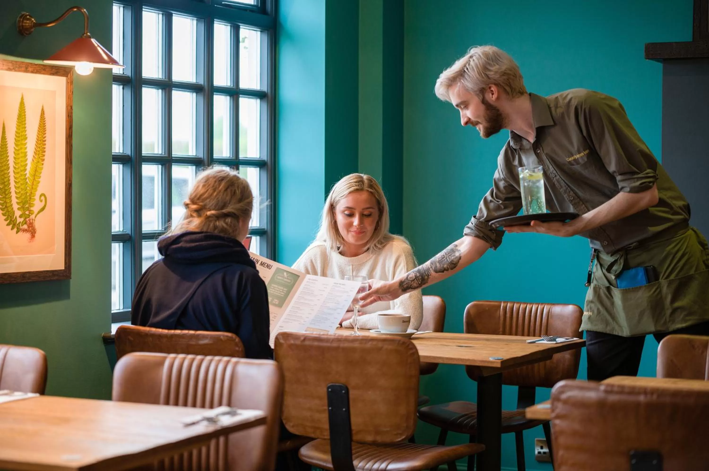 Lounge or bar in County Arms