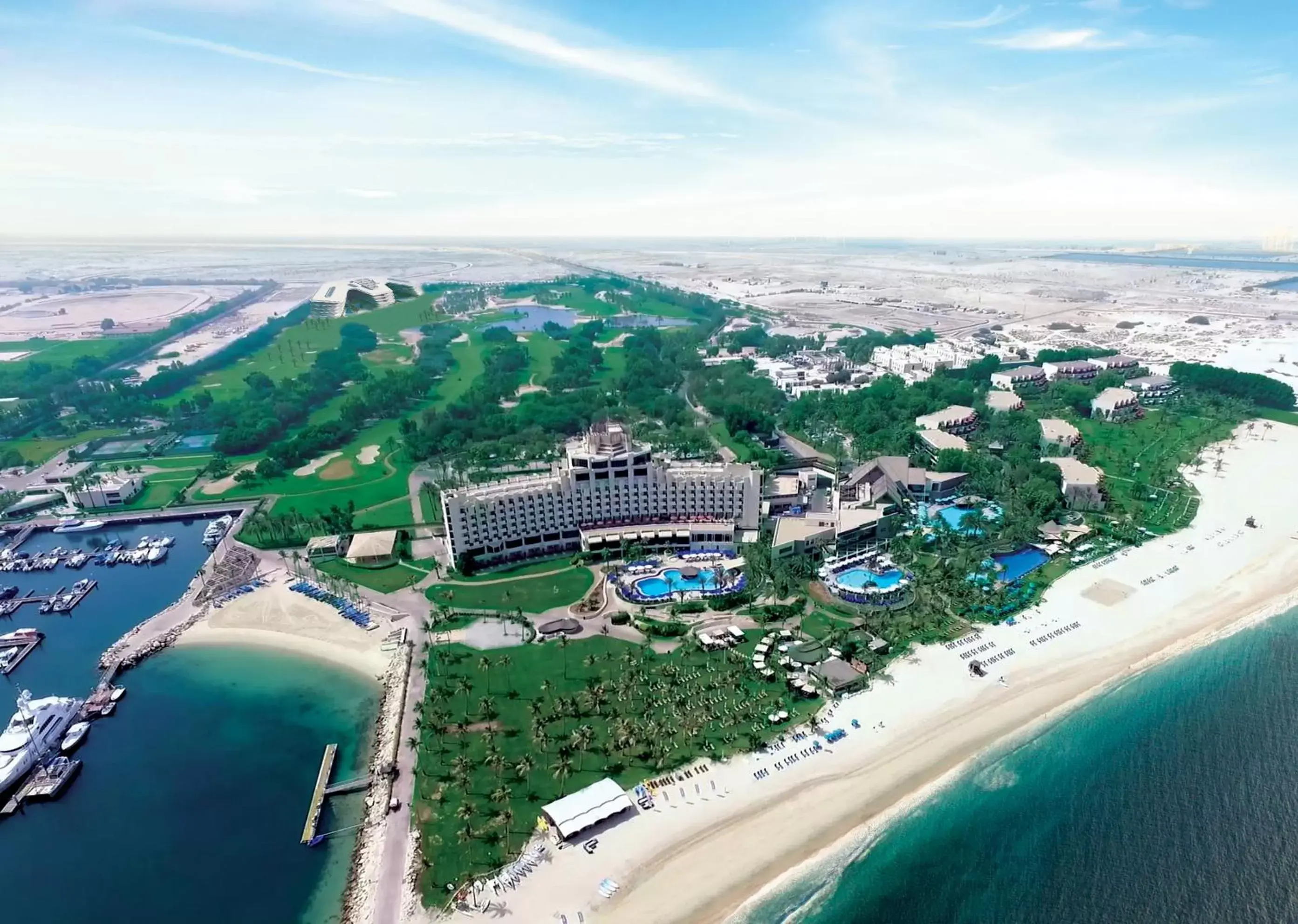 Bird's eye view in JA Palm Tree Court, Dubai Bird's eye view in JA Palm Tree Court, Dubai