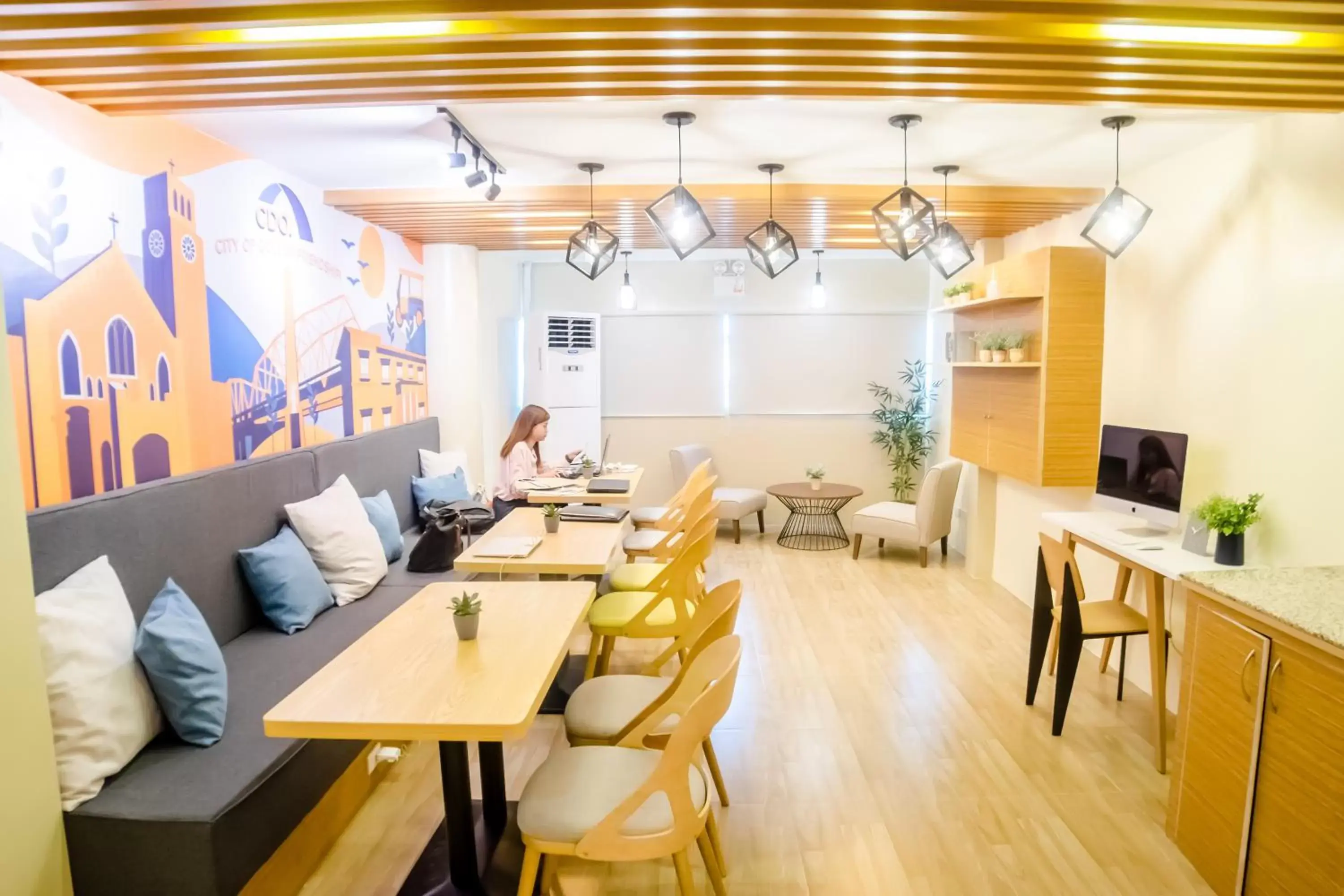 Living room in Bridge Hotel Living room in Bridge Hotel