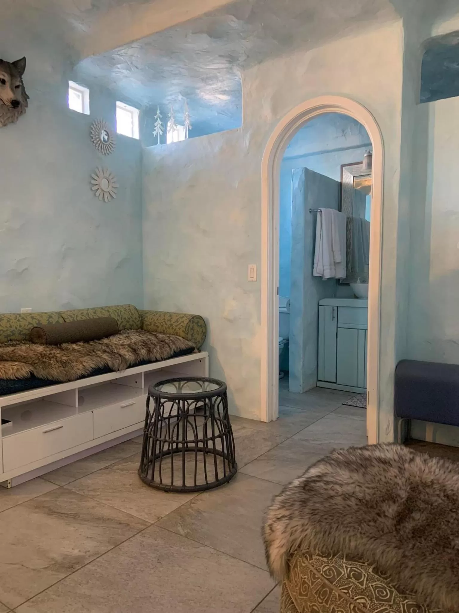 Seating area in Poco Cielo Hotel