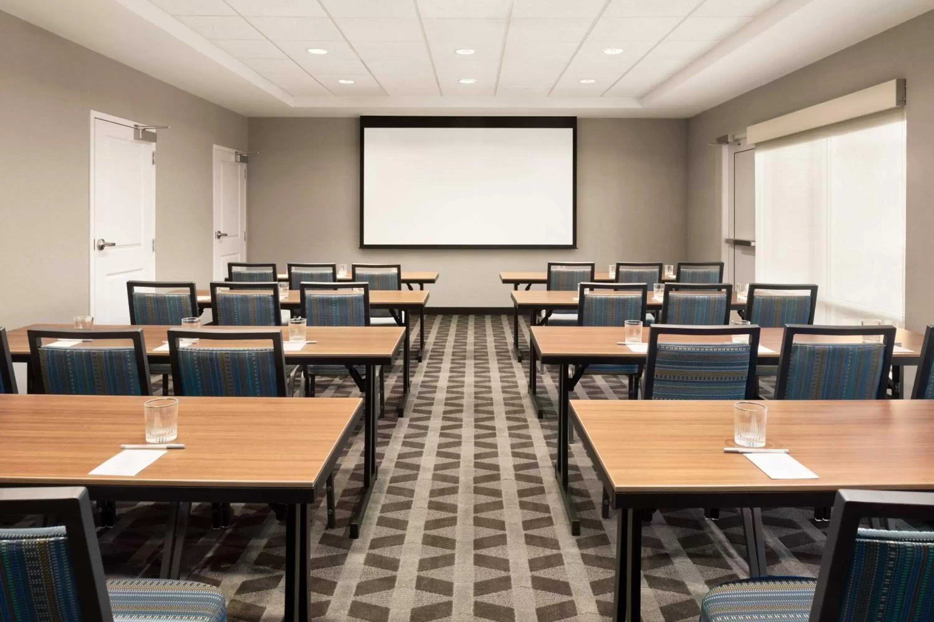 Meeting/conference room in TownePlace Suites by Marriott Janesville