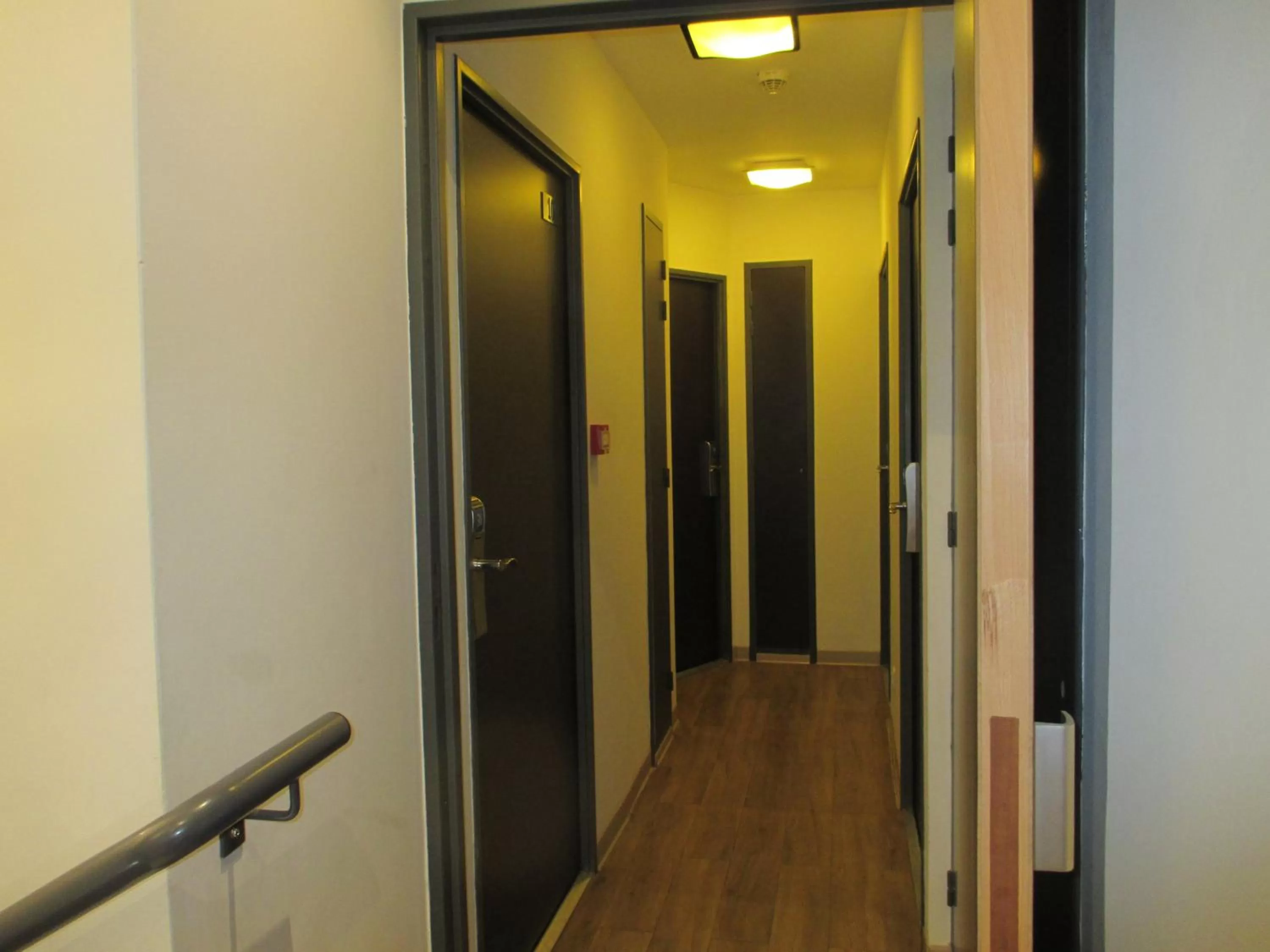 Bedroom in Hôtel le Pastel