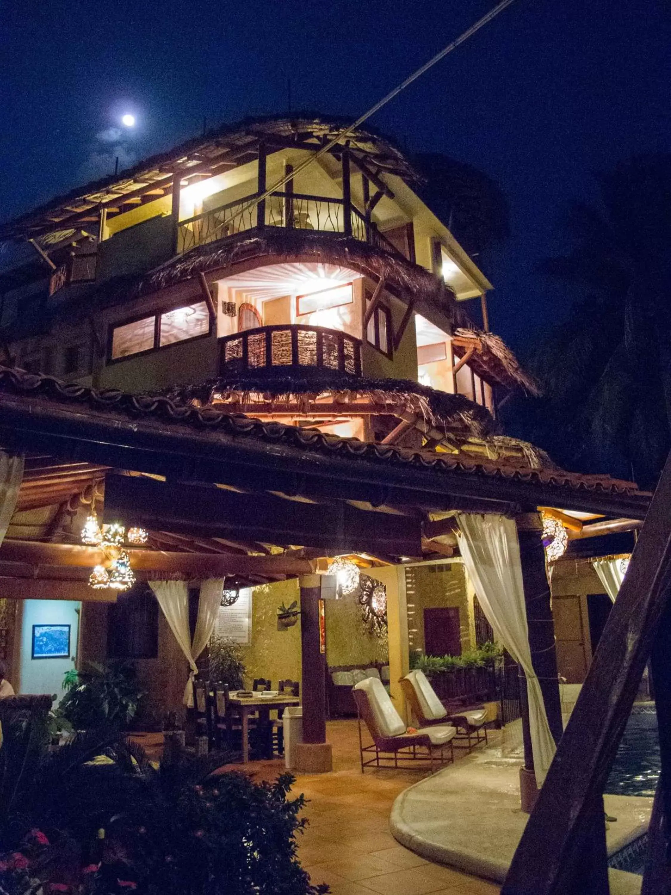 Facade/entrance, Property Building in Hotel Villas Las Azucenas