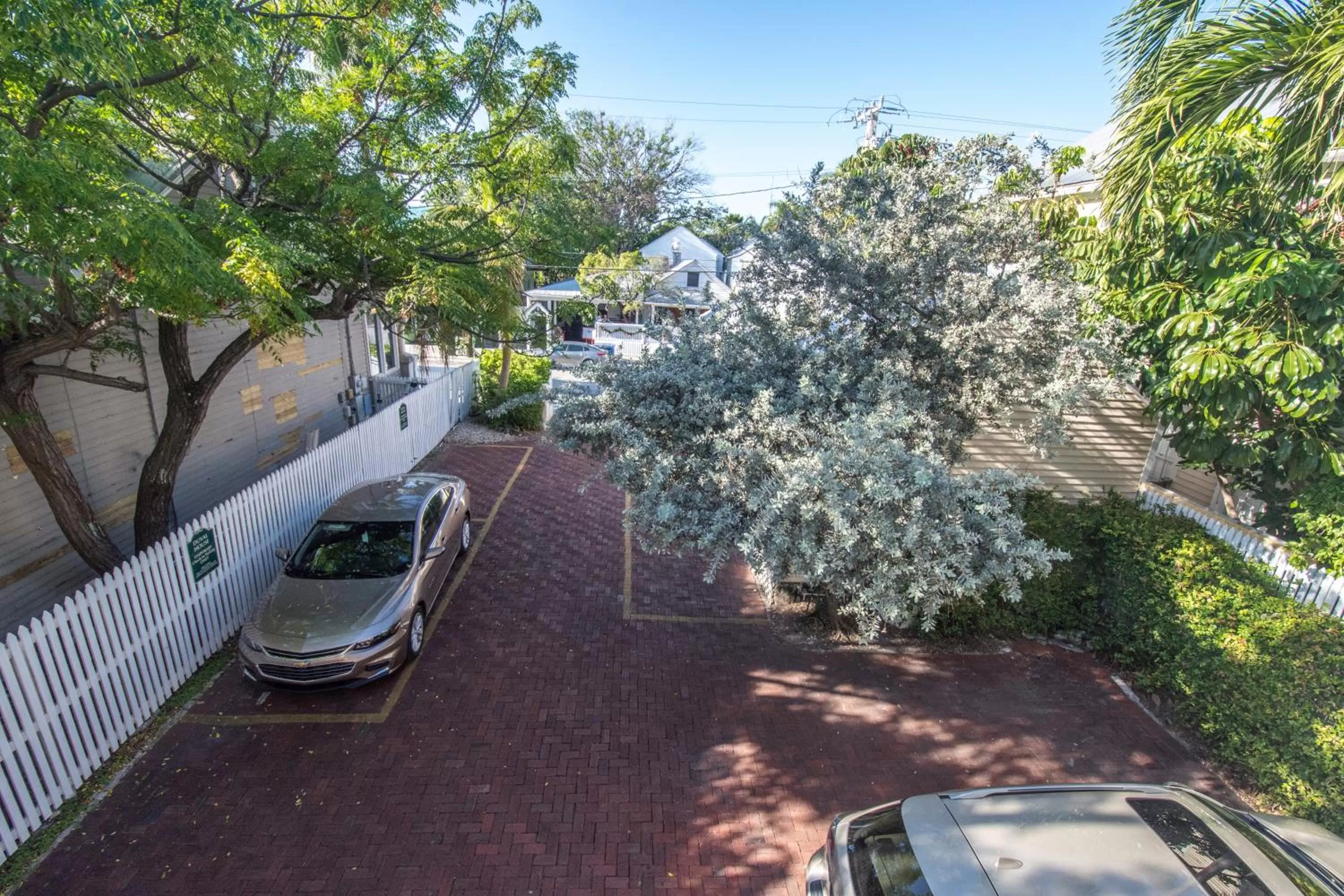 Parking in Duval House