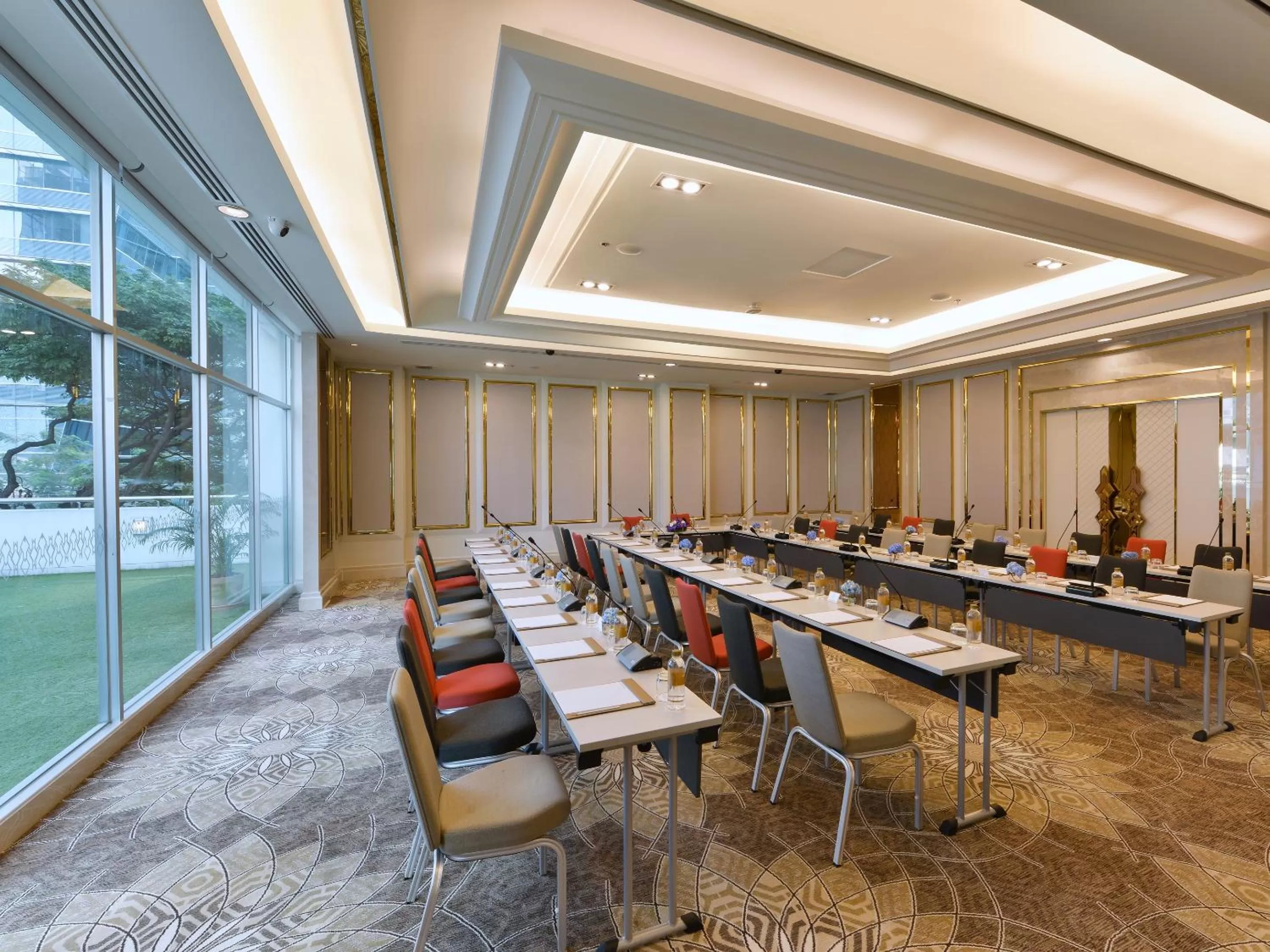 Meeting/conference room in Grande Centre Point Ploenchit