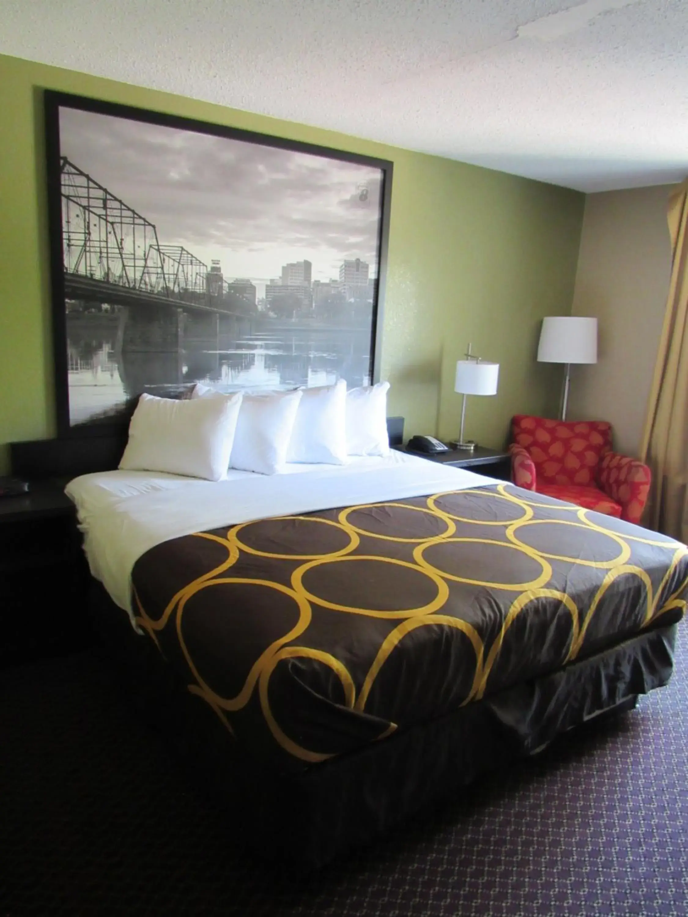 Bed in Super 8 by Wyndham New Cumberland