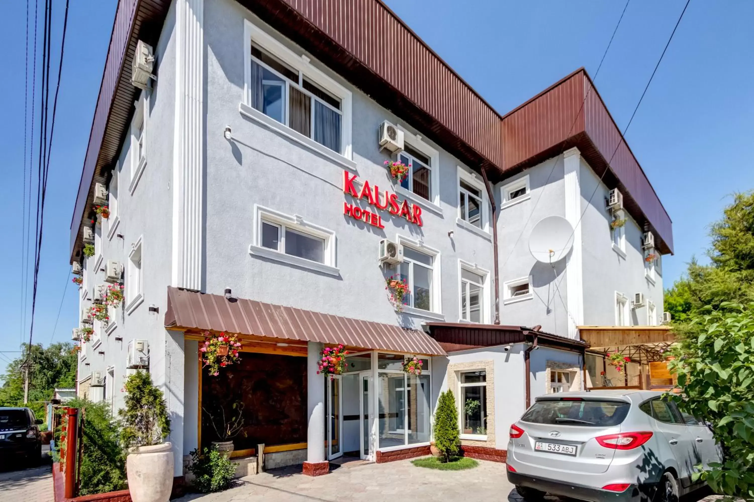 Property Building in Hotel Kausar