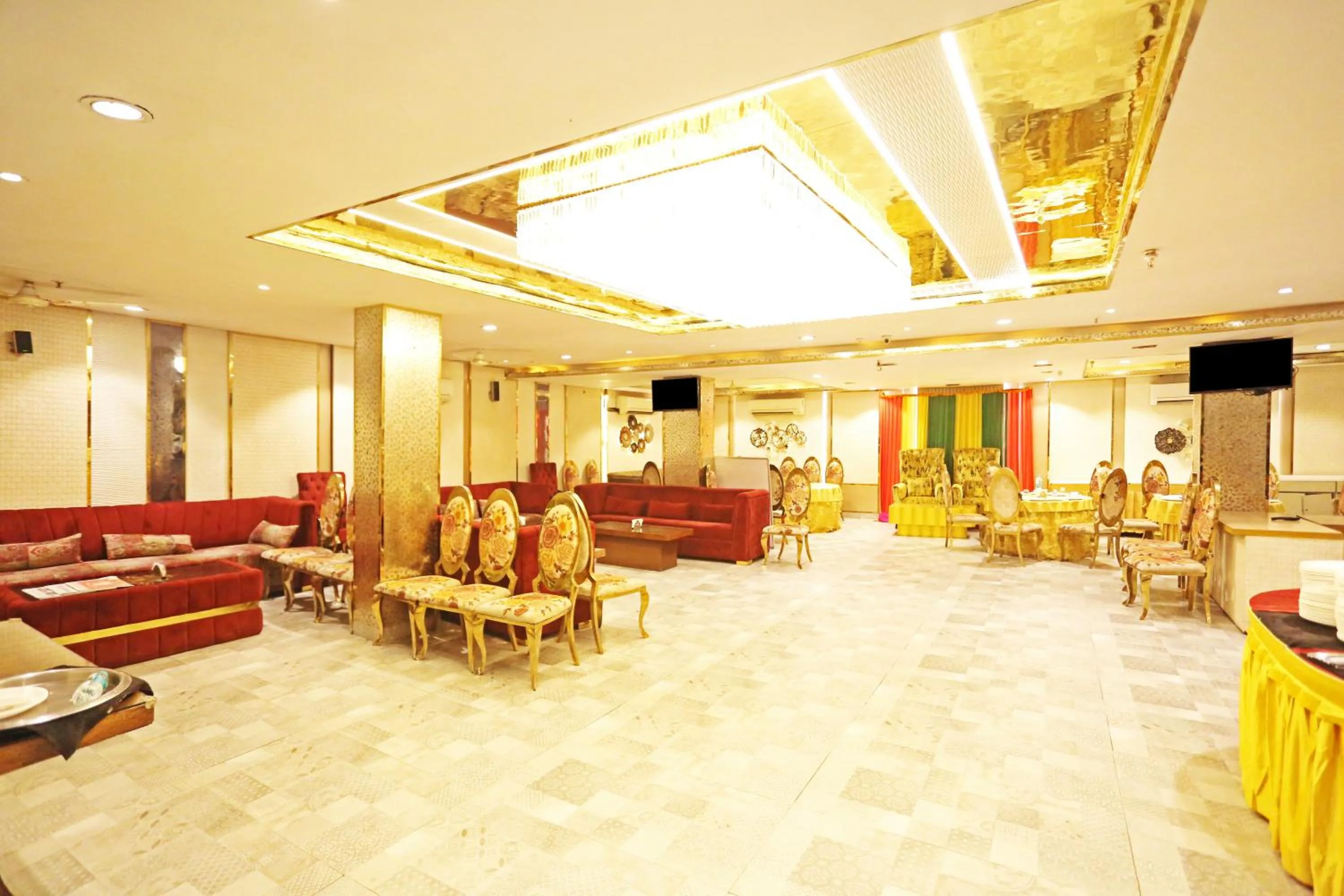 Banquet/Function facilities in JRD Luxury-Business Hotel